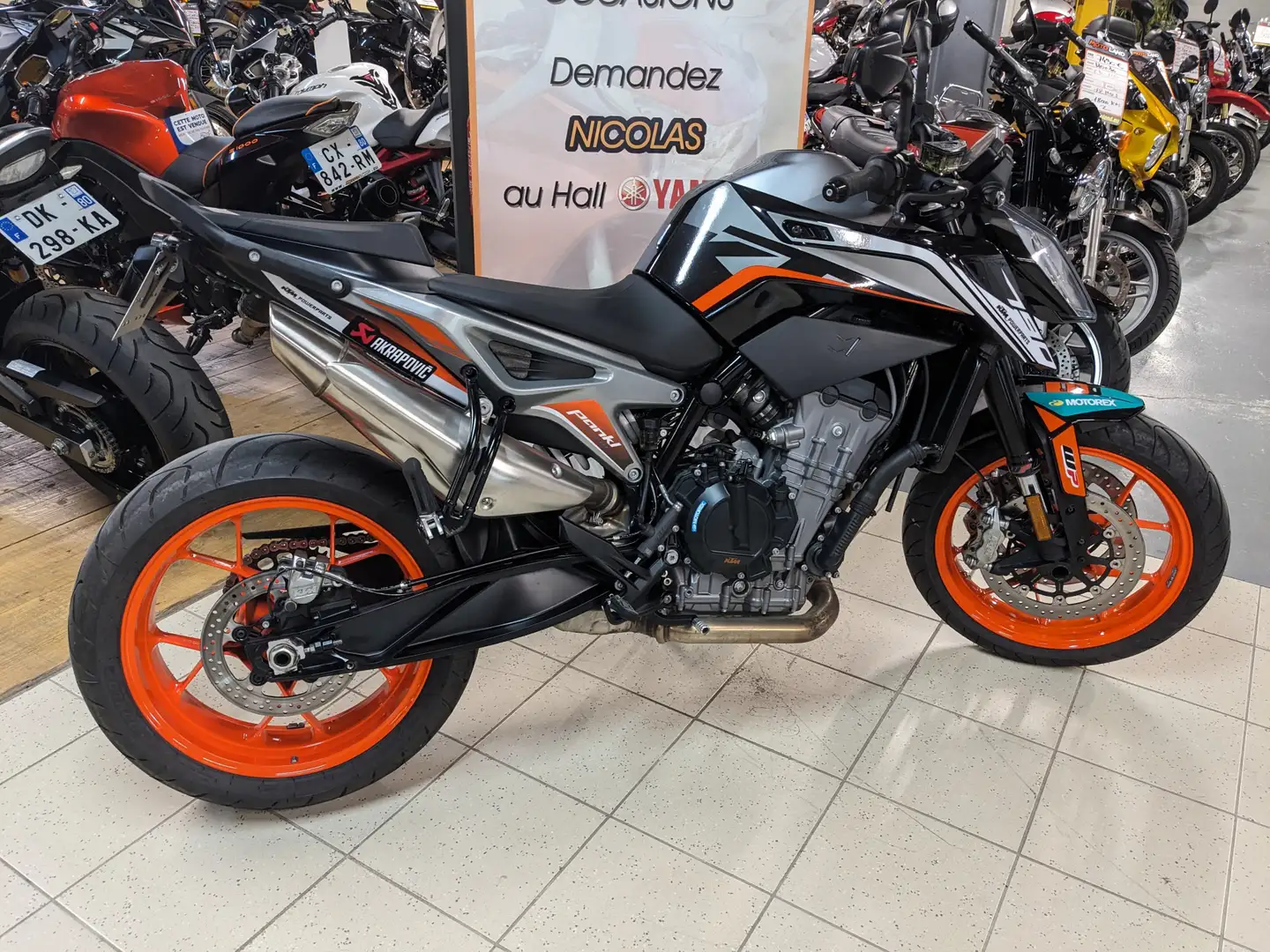 KTM 790 Duke Noir - 2