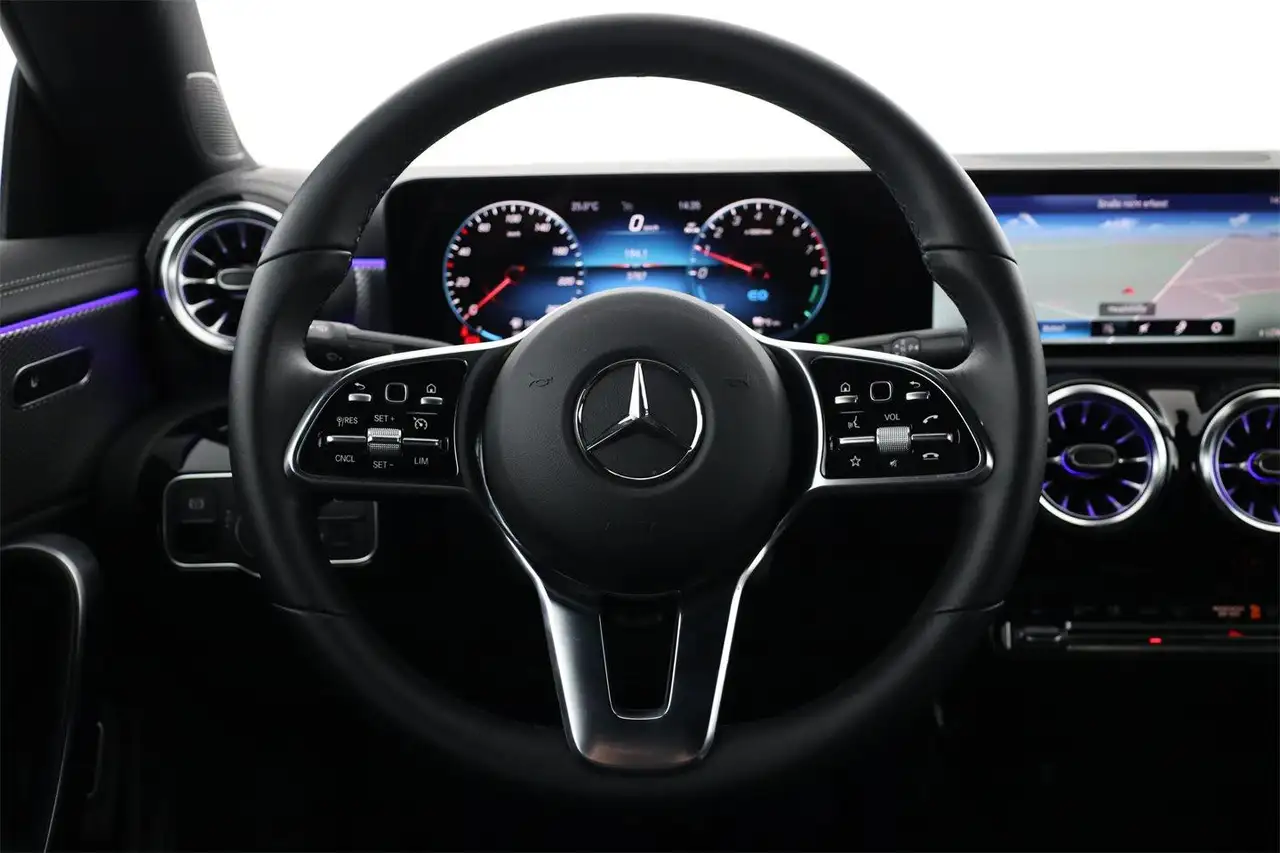 Mercedes-Benz CLA 250 e PHEV Keyless-Go-Paket Nightpaket 16