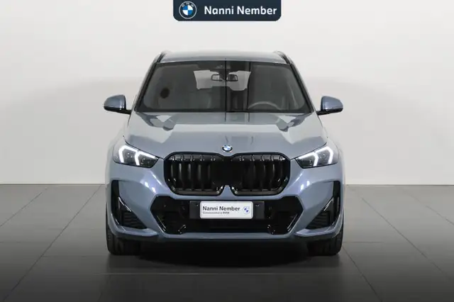 BMW X1 view 2