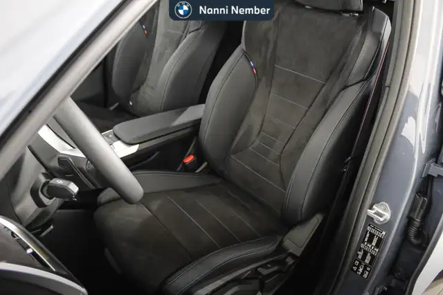 BMW X1 view 13