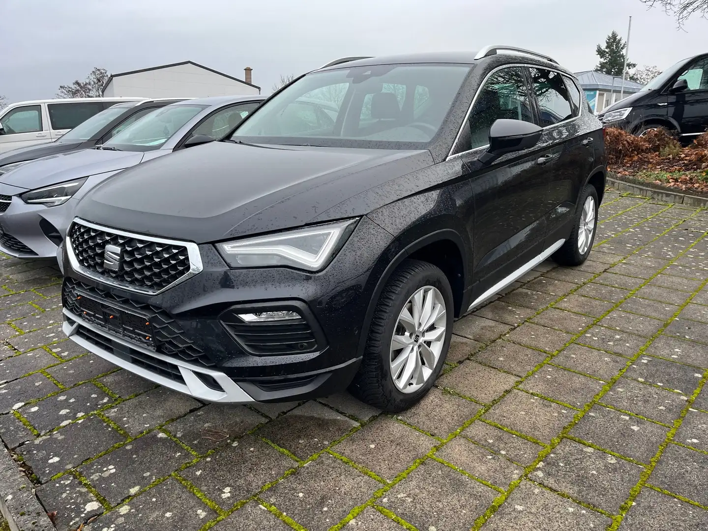 SEAT Ateca Xperience Schwarz - 1