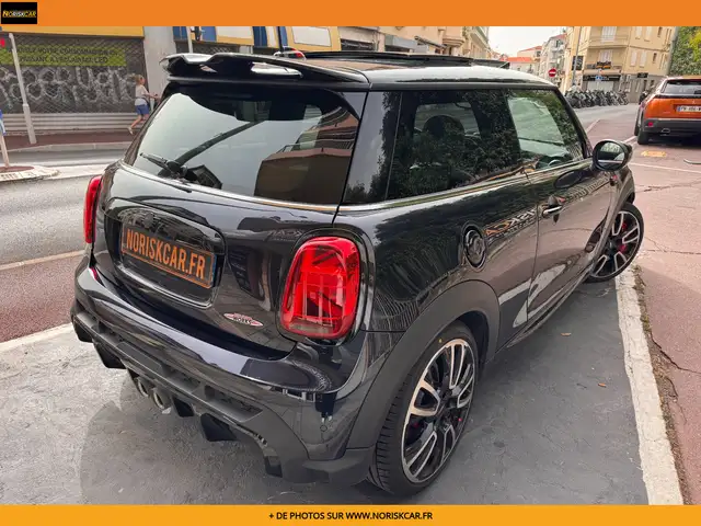 Mini Hatch view 2