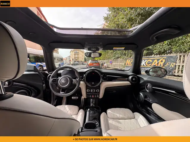 Mini Hatch view 6