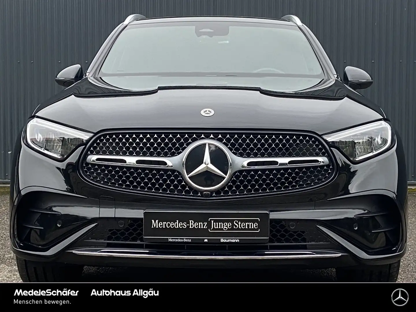 Mercedes-Benz GLC 200 GLC 200 4M AMG Pano AHK Memory Vorr.-Distronic LED Schwarz - 2