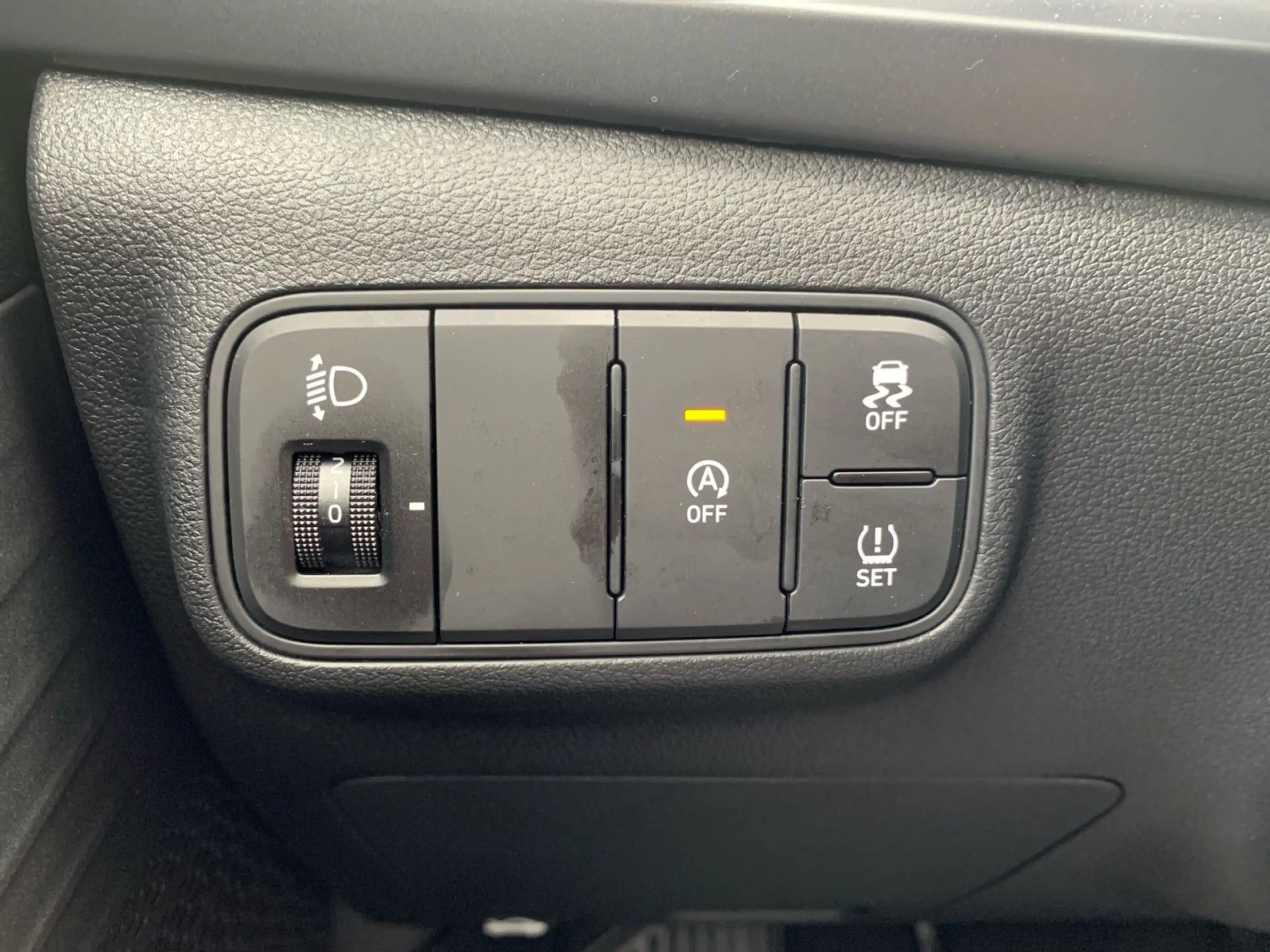 Hyundai BAYON 1.0 T-GDI Select Navi Kamera Allwetter — photo 11