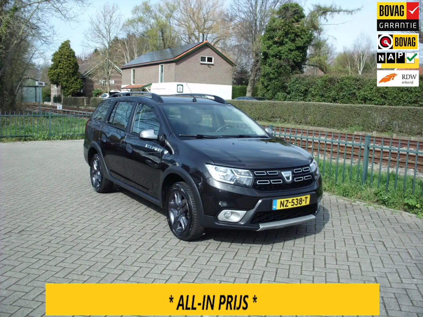 Dacia Logan MCV 0.9 TCe Stepway Luxe navi camera trekhaak ALLI Zwart - 1