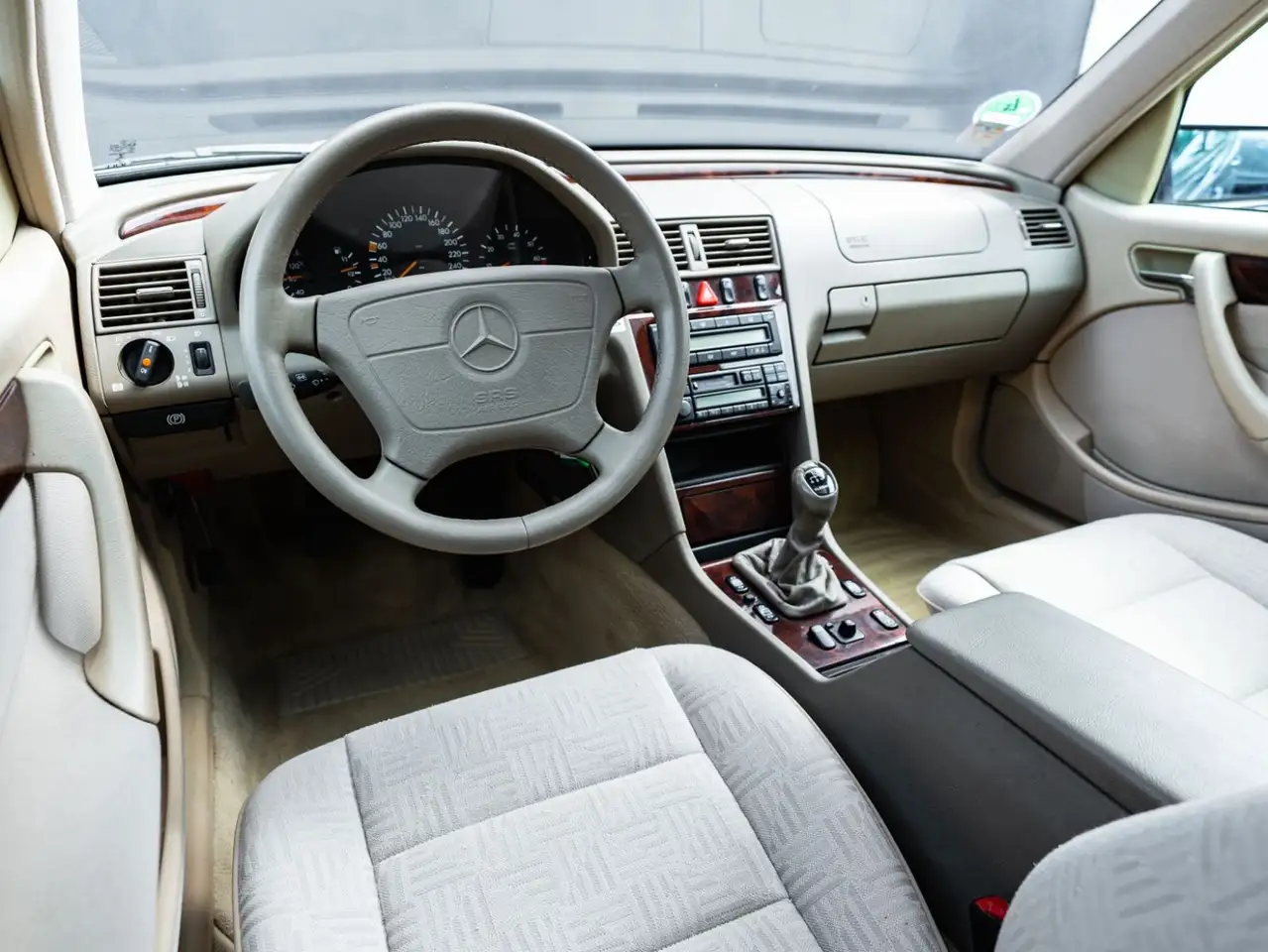 Mercedes-Benz C 280 ELEGANCE W202 1 Hand geb.1935, foto 9