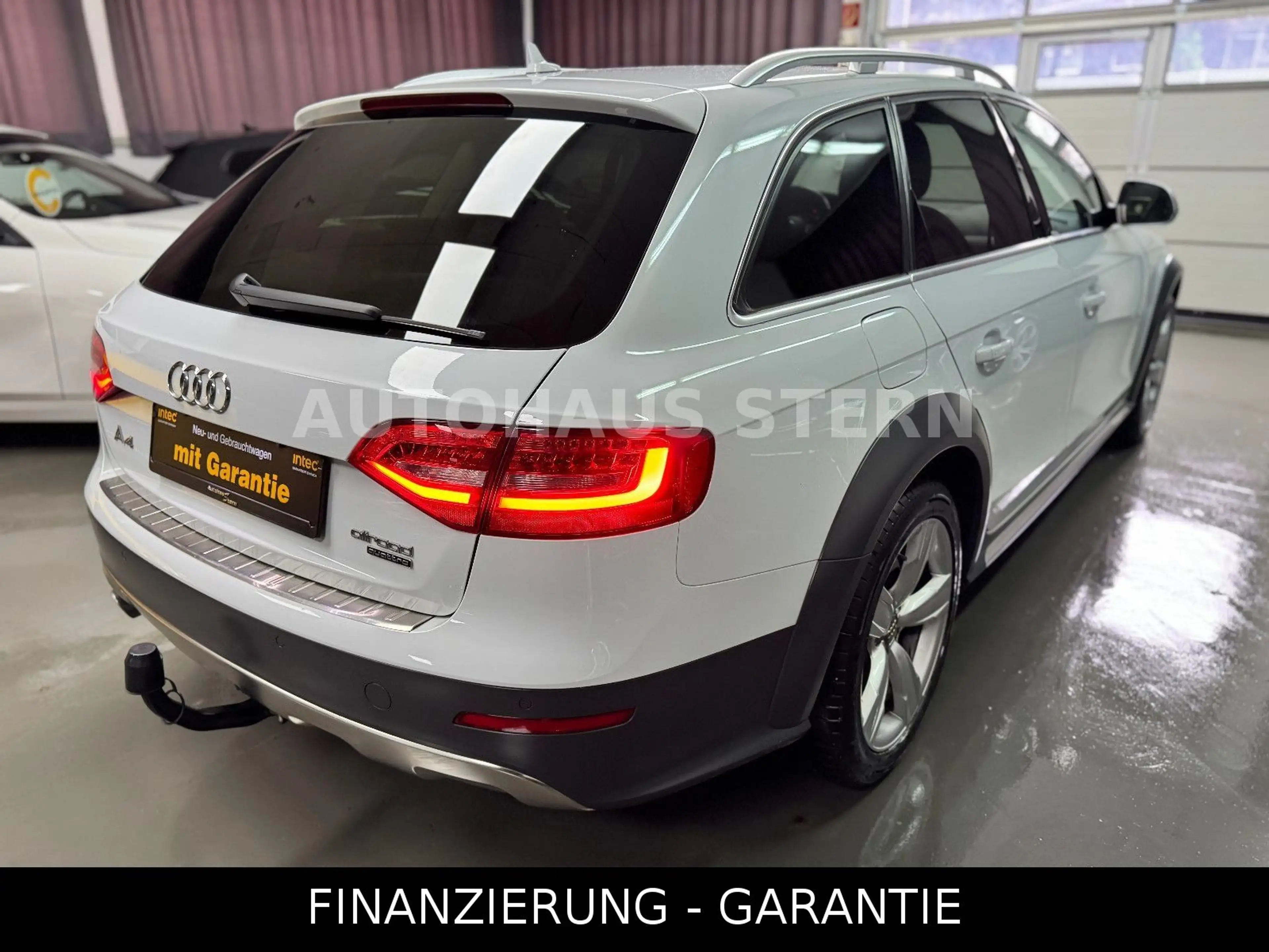 Audi A4 allroad quattro 2.0 TDI AHK StandHeizu Kamera — photo 11