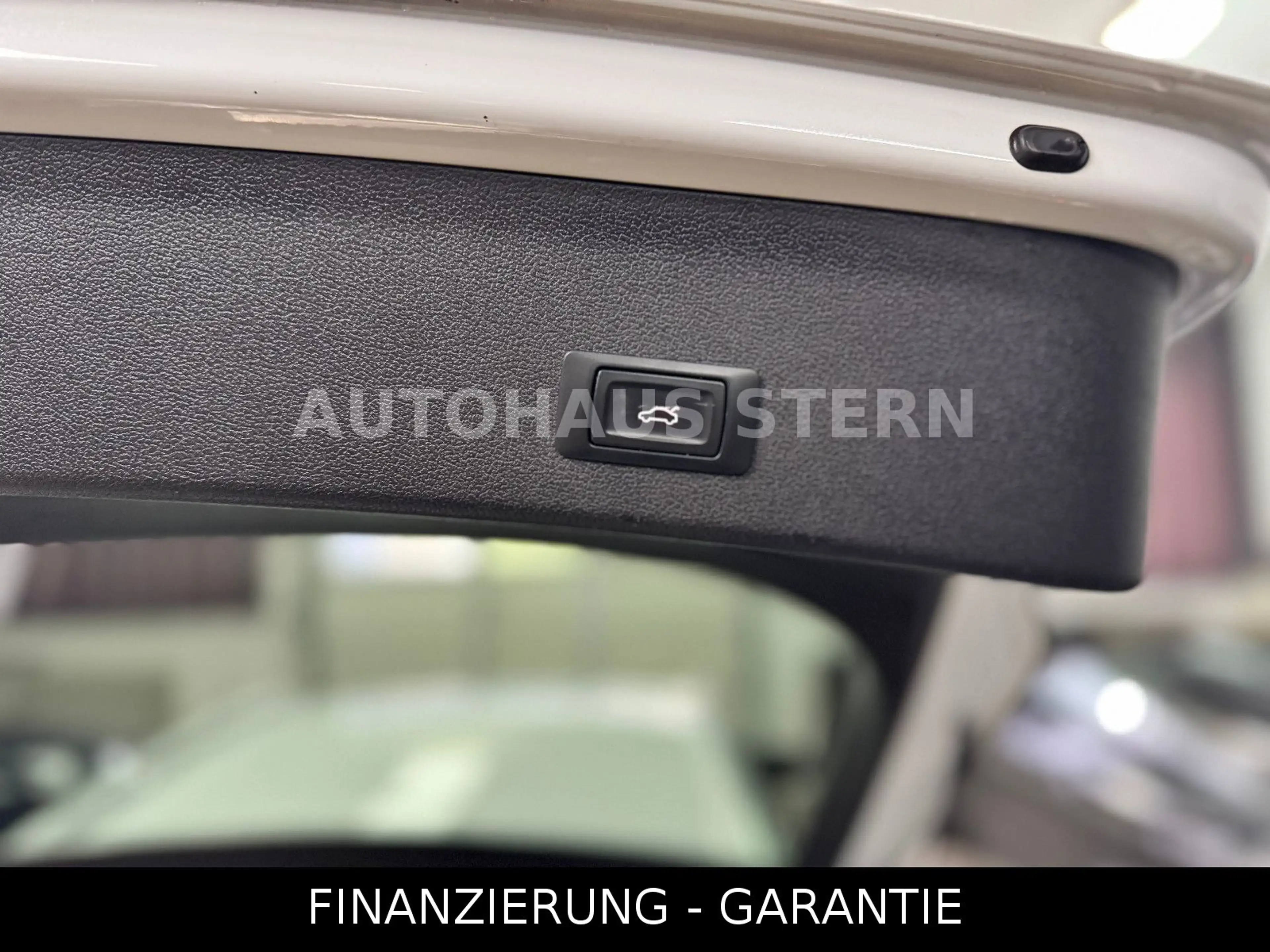 Audi A4 allroad quattro 2.0 TDI AHK StandHeizu Kamera — photo 10