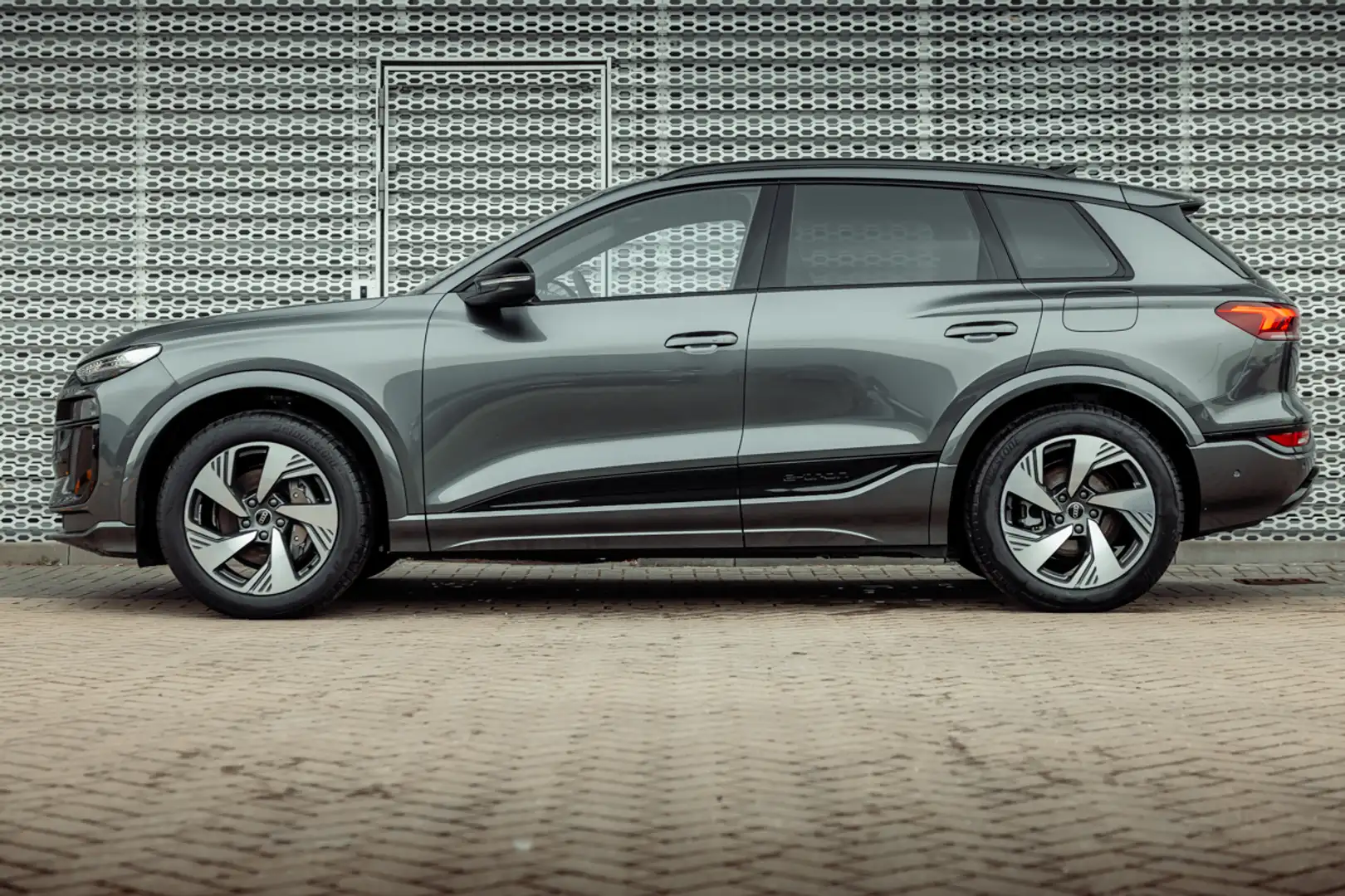 Audi Q6 e-tron performance S edition 100 kWh | Tech Pro | Gri - 2