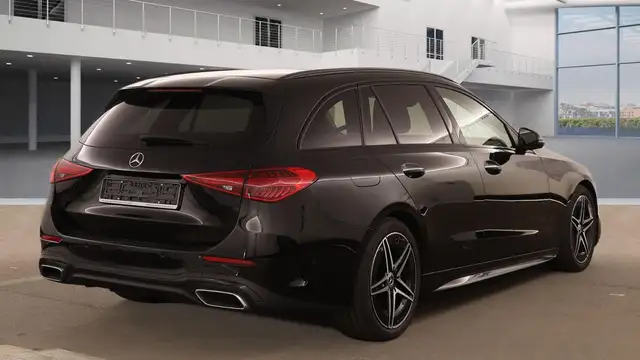 Mercedes-Benz C-Class view 7