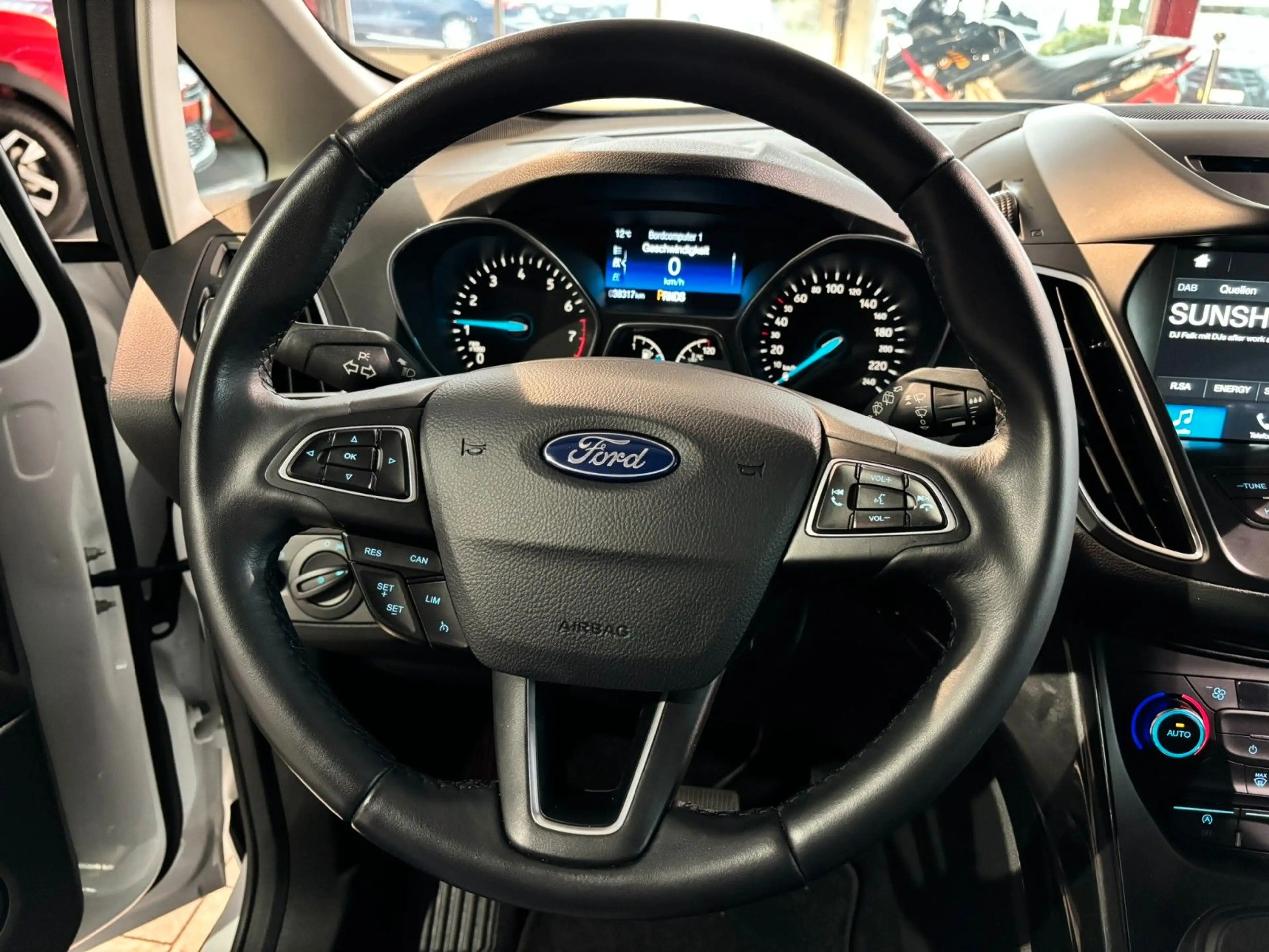 Ford C-Max Titanium  Klimaautomatik DAB+ — photo 24