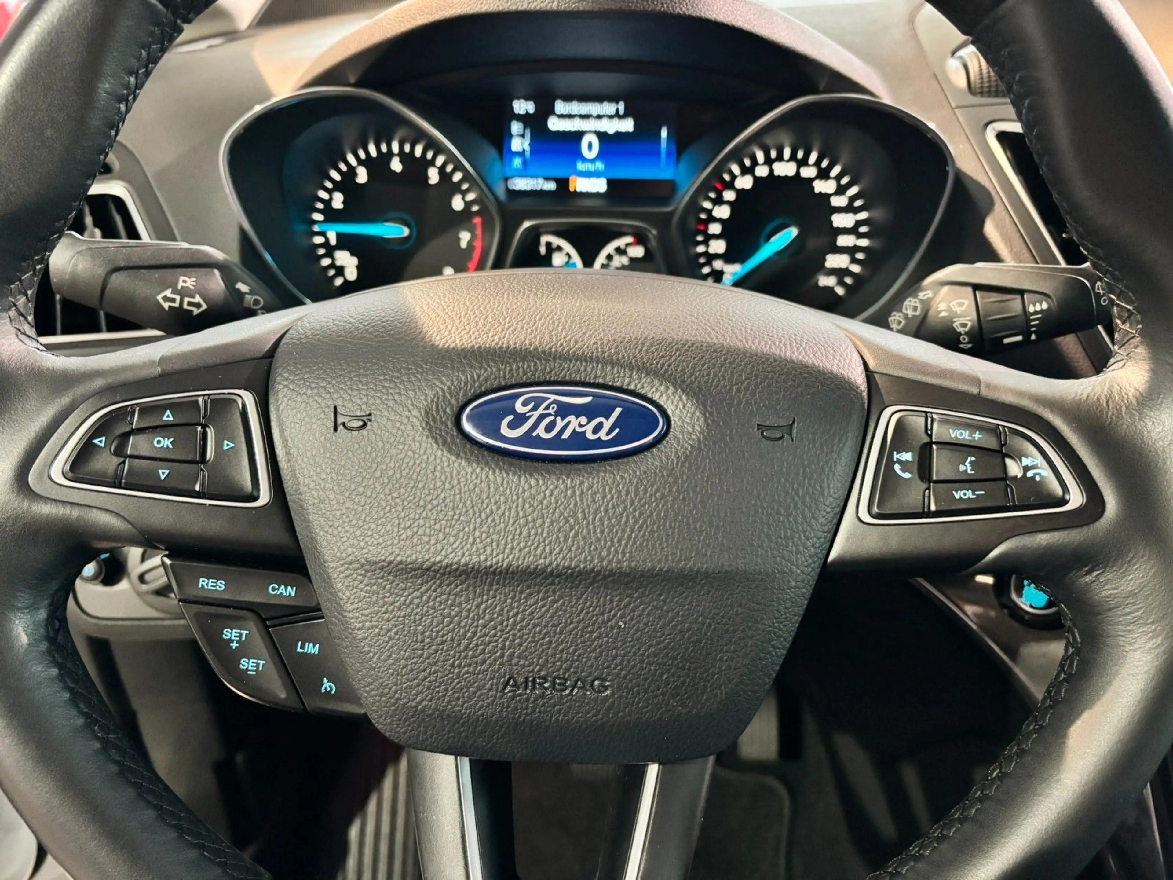 Ford C-Max Titanium  Klimaautomatik DAB+ — photo 25