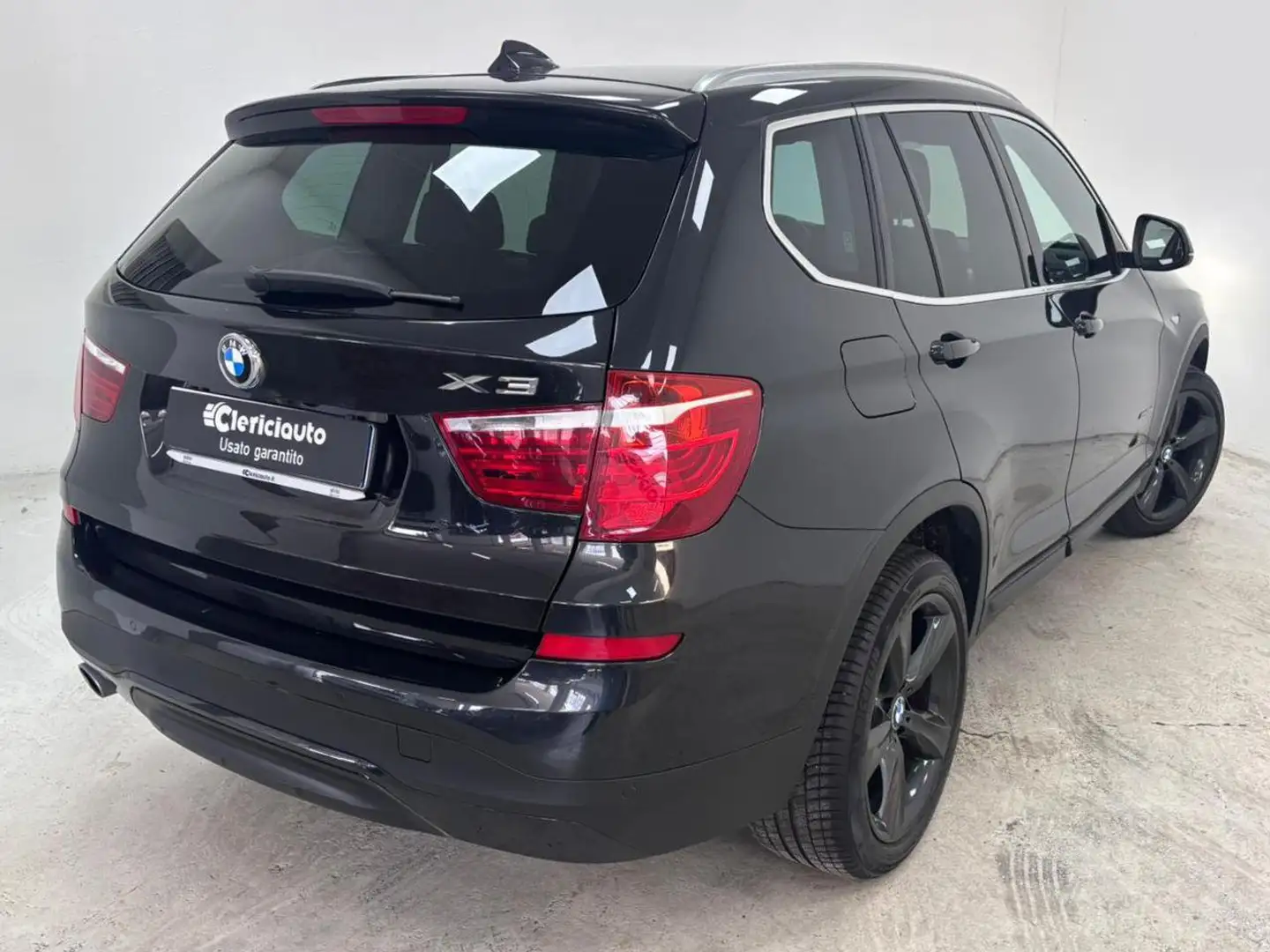 BMW X3 xDrive20d xLine Nero - 2