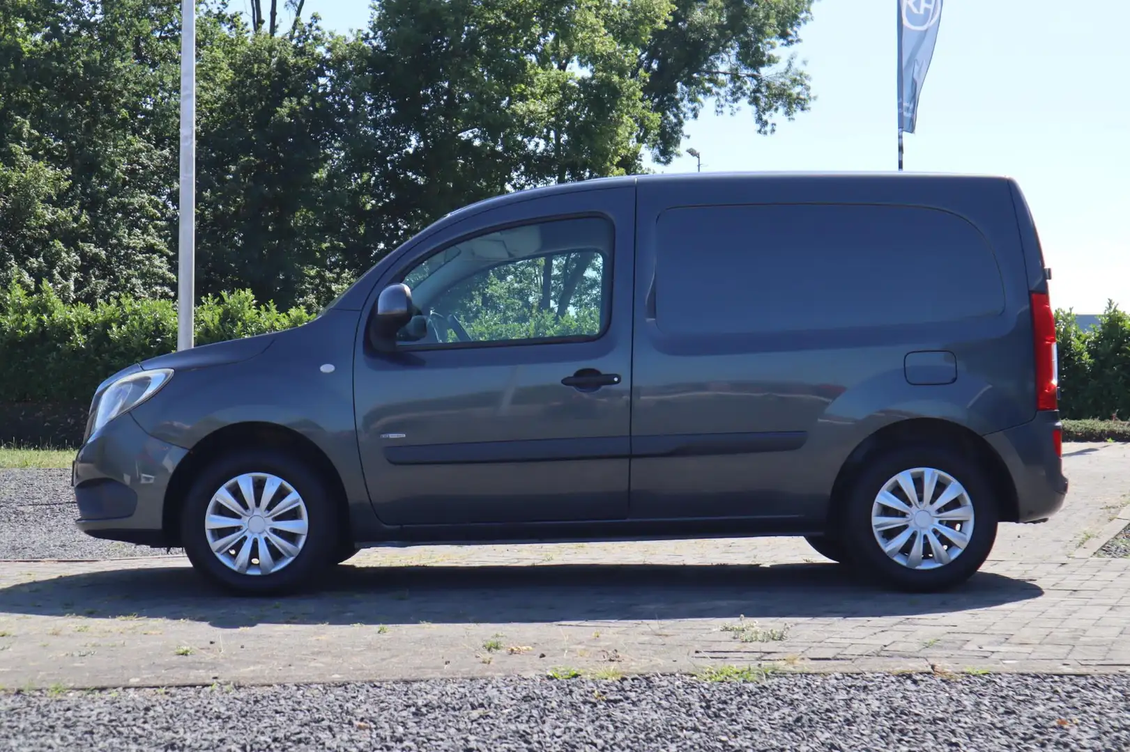 Mercedes-Benz Citan 109 CDI BlueEFFICIENCY Airco, Trekhaak, Parkeersen Grau - 2