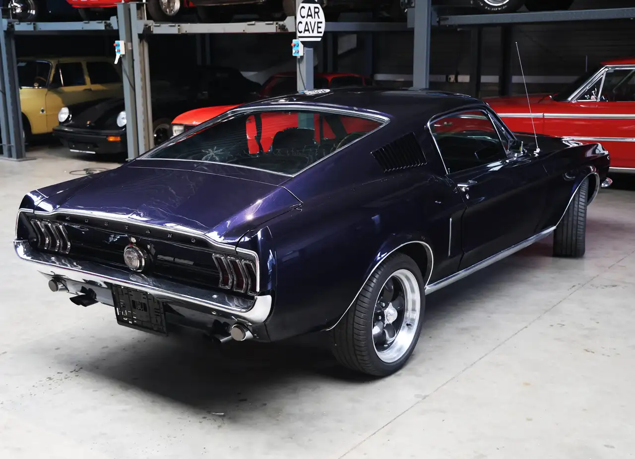 Ford Mustang Fastback GT (302 J-code with 4 speed manual) + original parts, foto 4