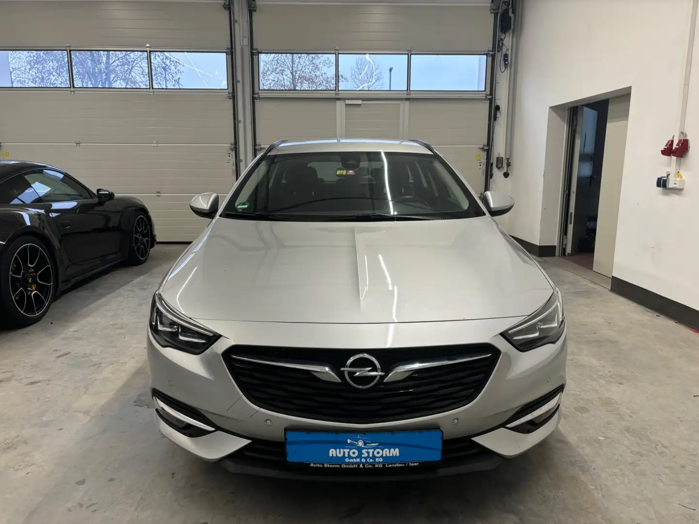 Opel Insignia B Sports Tourer 2.0 CDTI Business Edition*LED*STHZ Argent - 2