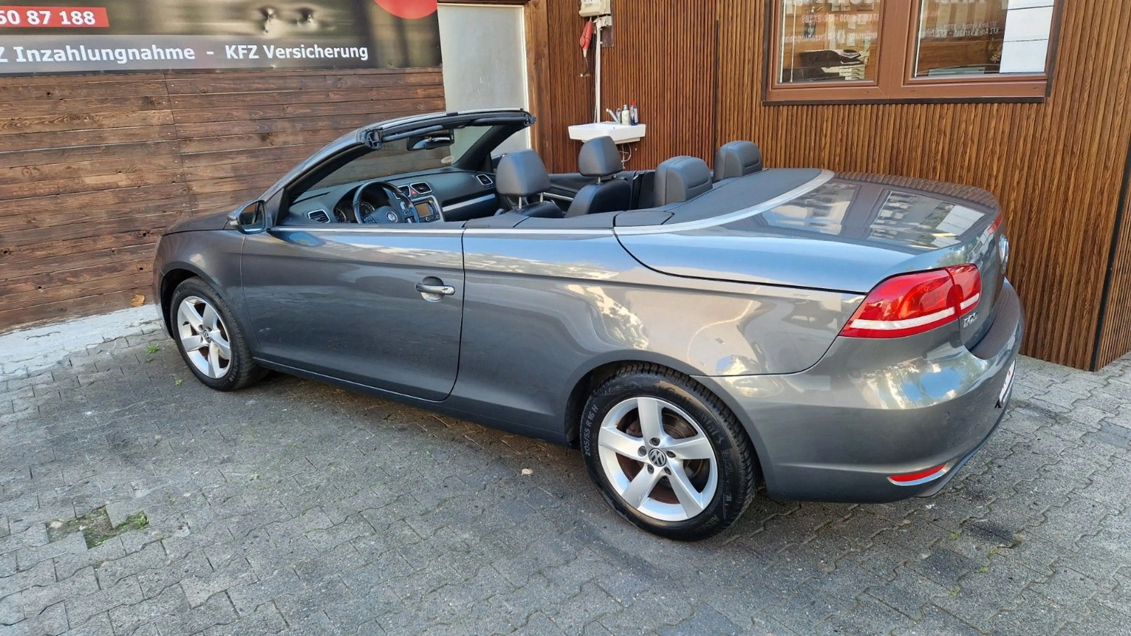 Volkswagen Eos Navi PDC, SHZ, Bluetooth, Volleder, Panorama — photo 10
