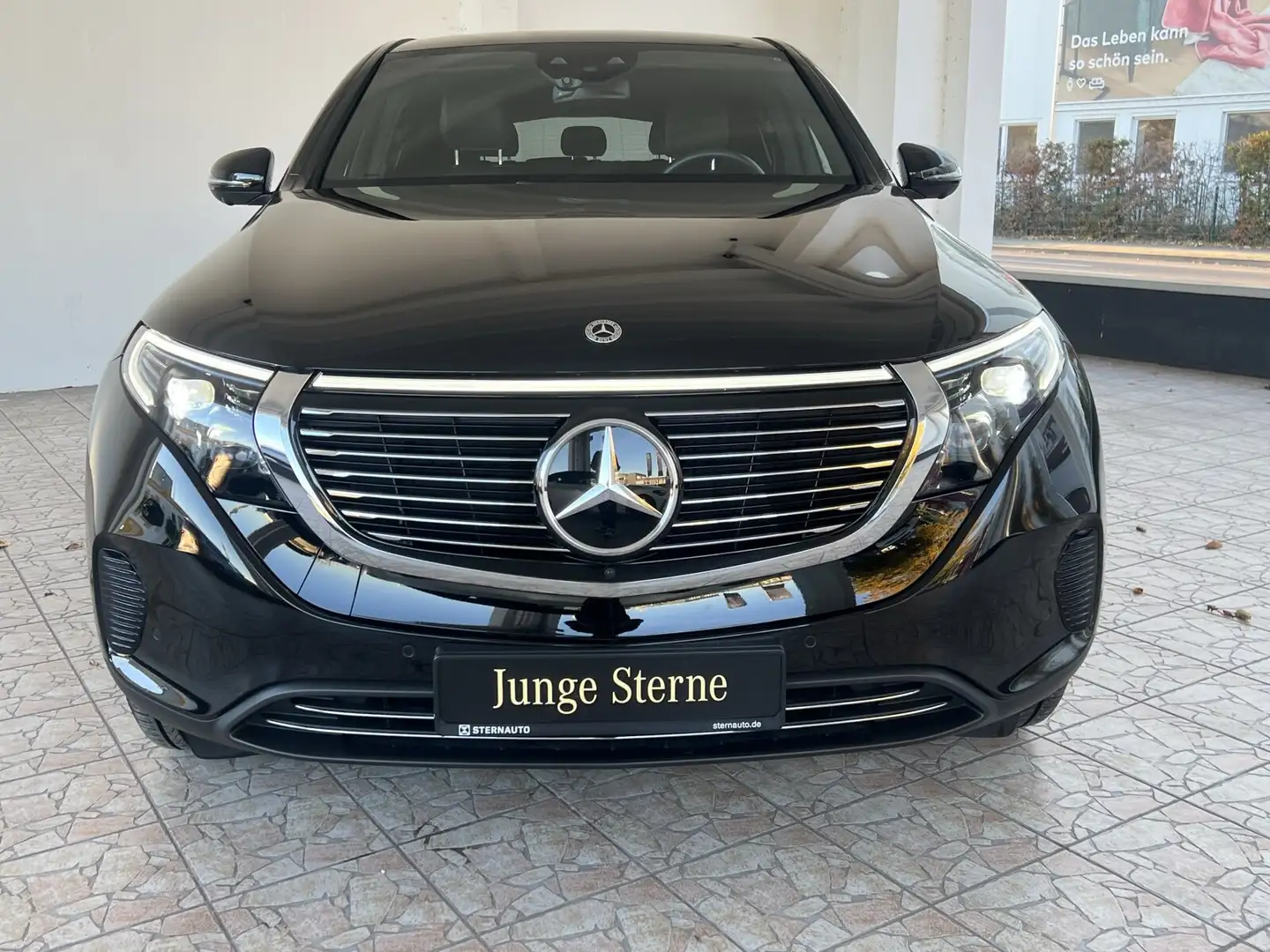 Mercedes-Benz EQC 400 EQC 400 4M SHD/Navi/Distronic/Multibeam/Sitzhzg. Noir - 2