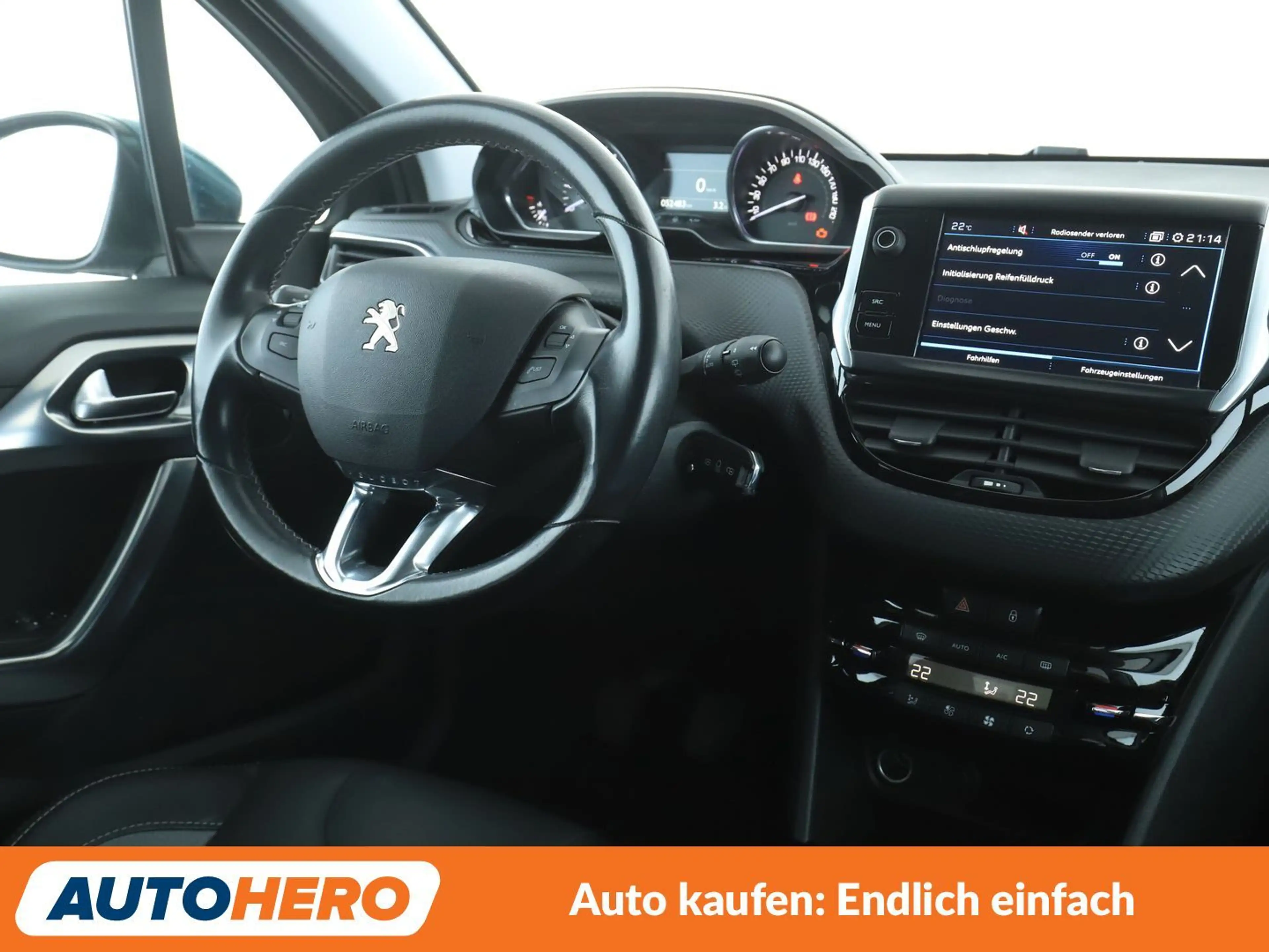 Peugeot 2008 1.2 PureTech Allure*NAVI*TEMPO*CAM*PDC*SHZ* — photo 13