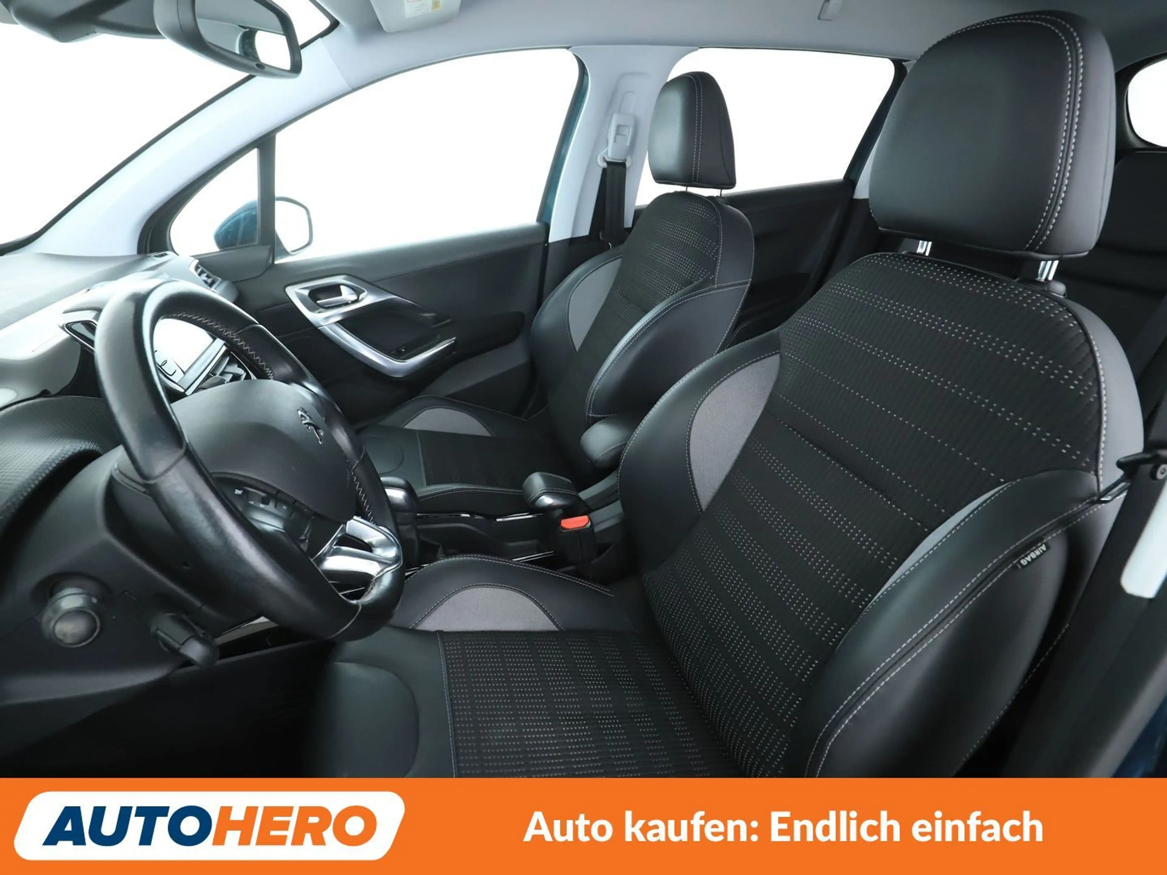 Peugeot 2008 1.2 PureTech Allure*NAVI*TEMPO*CAM*PDC*SHZ* — photo 10
