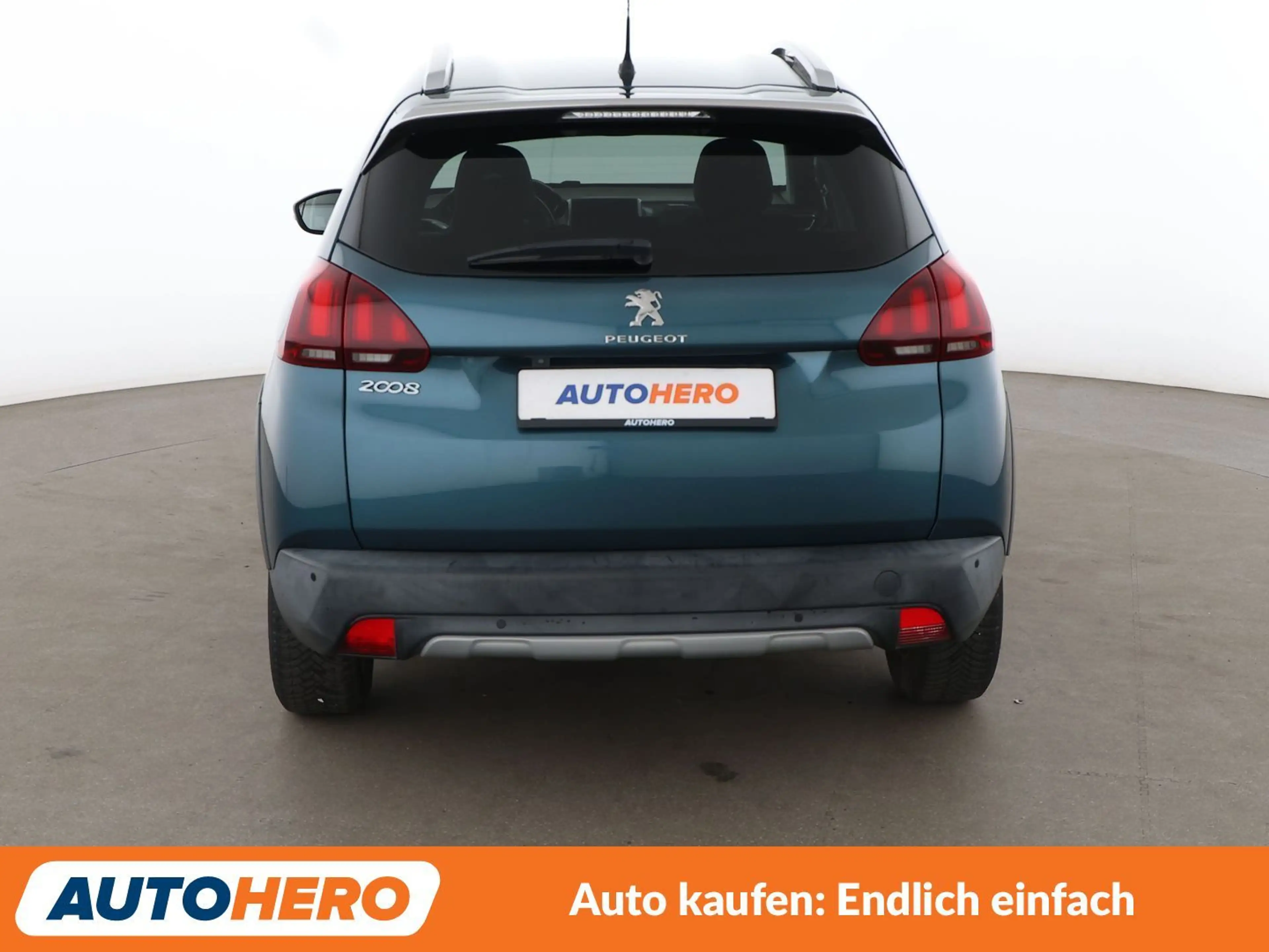 Peugeot 2008 1.2 PureTech Allure*NAVI*TEMPO*CAM*PDC*SHZ* — photo 5
