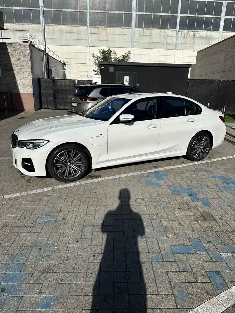 BMW 330 330e Aut. M Sport - 2