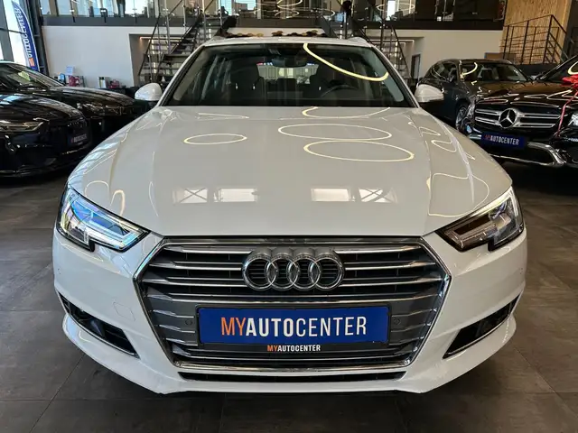 Audi A4 view 19