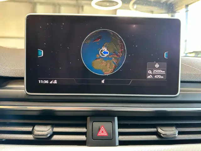 Audi A4 view 14