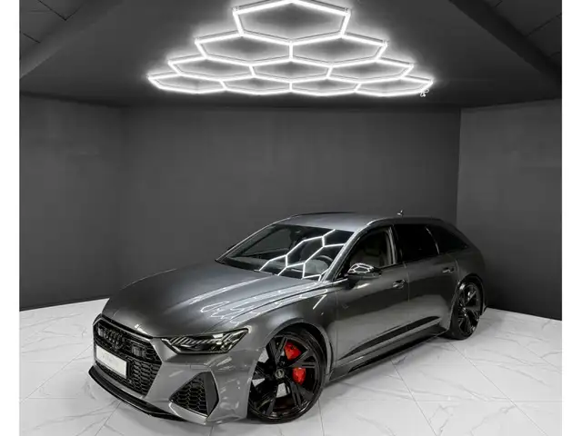 Audi RS6 Avant 4.0 V8 TFSI - New service