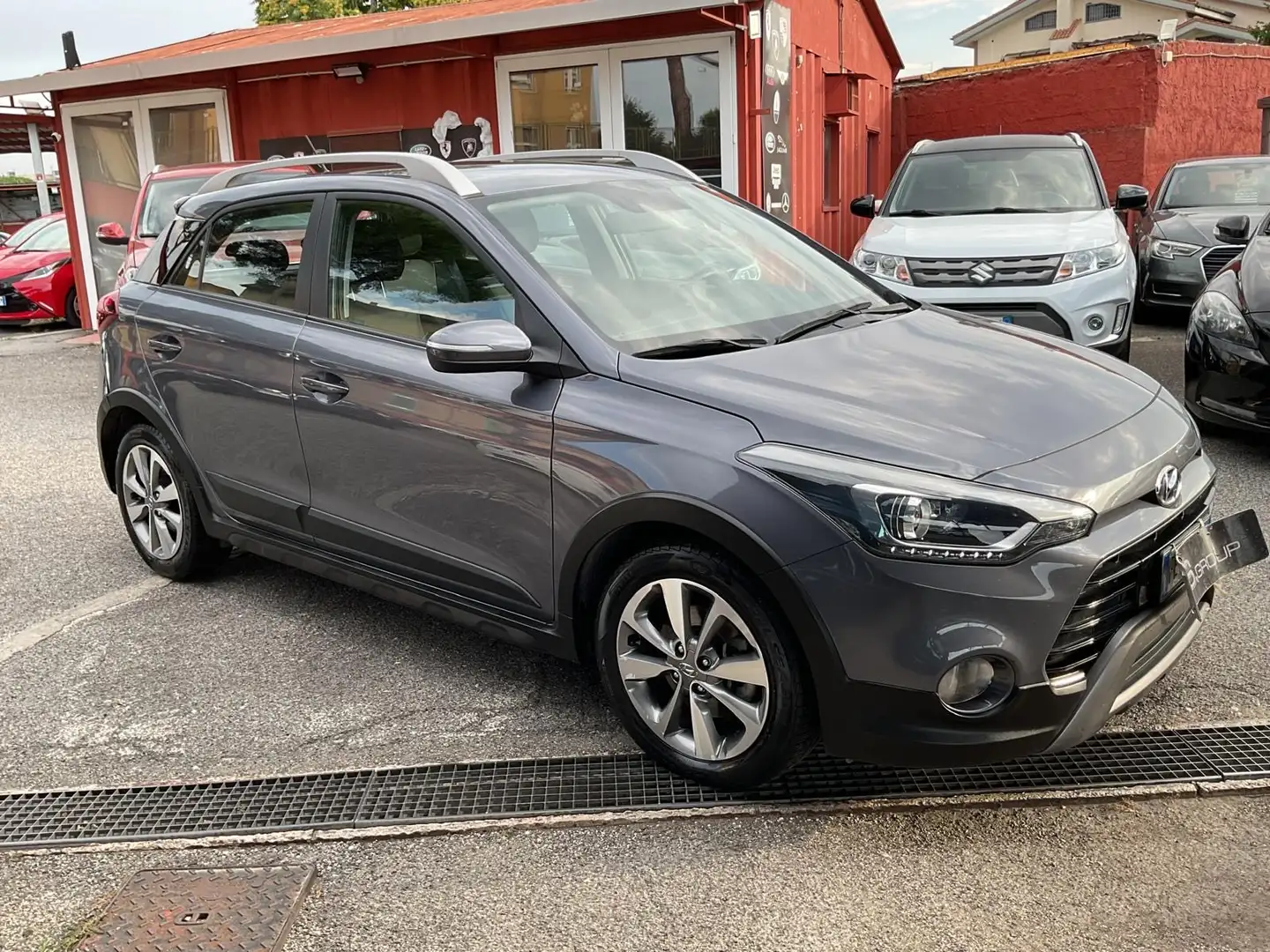 Hyundai i20 active 1.4 crdi Xpossible-Active-UNIPRO-Rate-E6 - 1