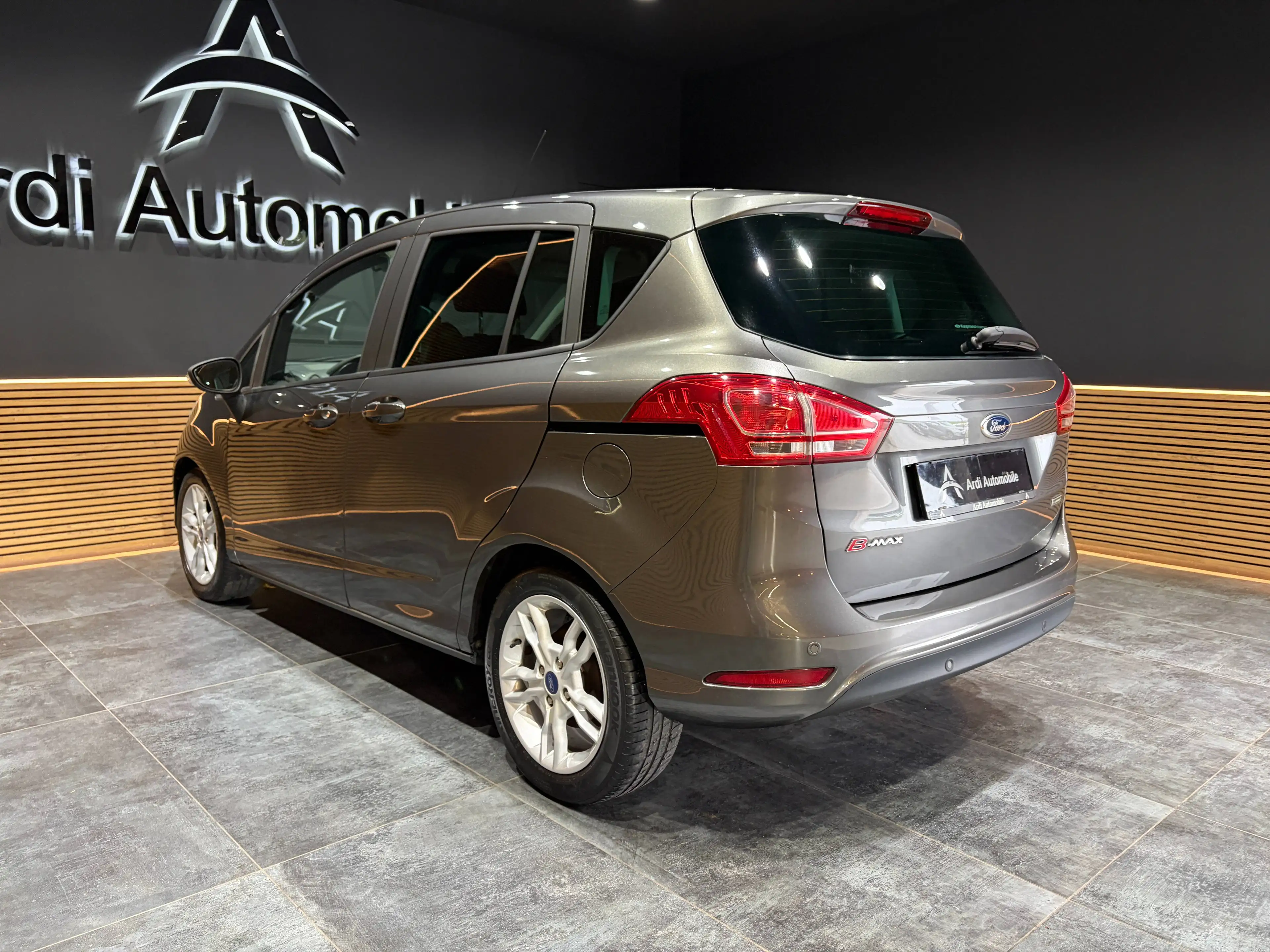 Ford B-Max 1.0 EcoBoost *BLUETOOTH*CAPTEUR*1ER PROPRIO*GARANTIE* — photo 6