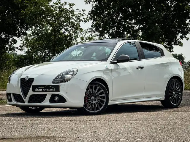 Alfa Romeo Giulietta 1.7 TBi Quadrifoglio Verde | Org. NL! | Panorama d