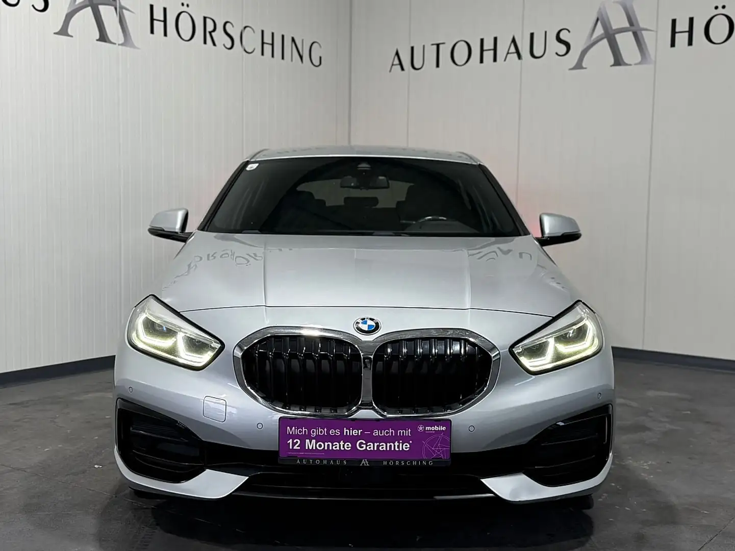 BMW 118 d Aut. //M-Lenkrad//Head-Up//Lenkradheizung// Silber - 2