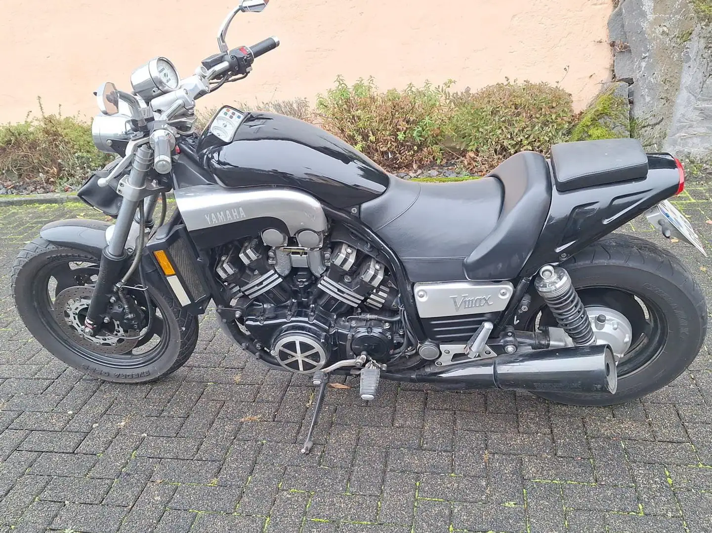 Yamaha Vmax Dragbike Negru - 2