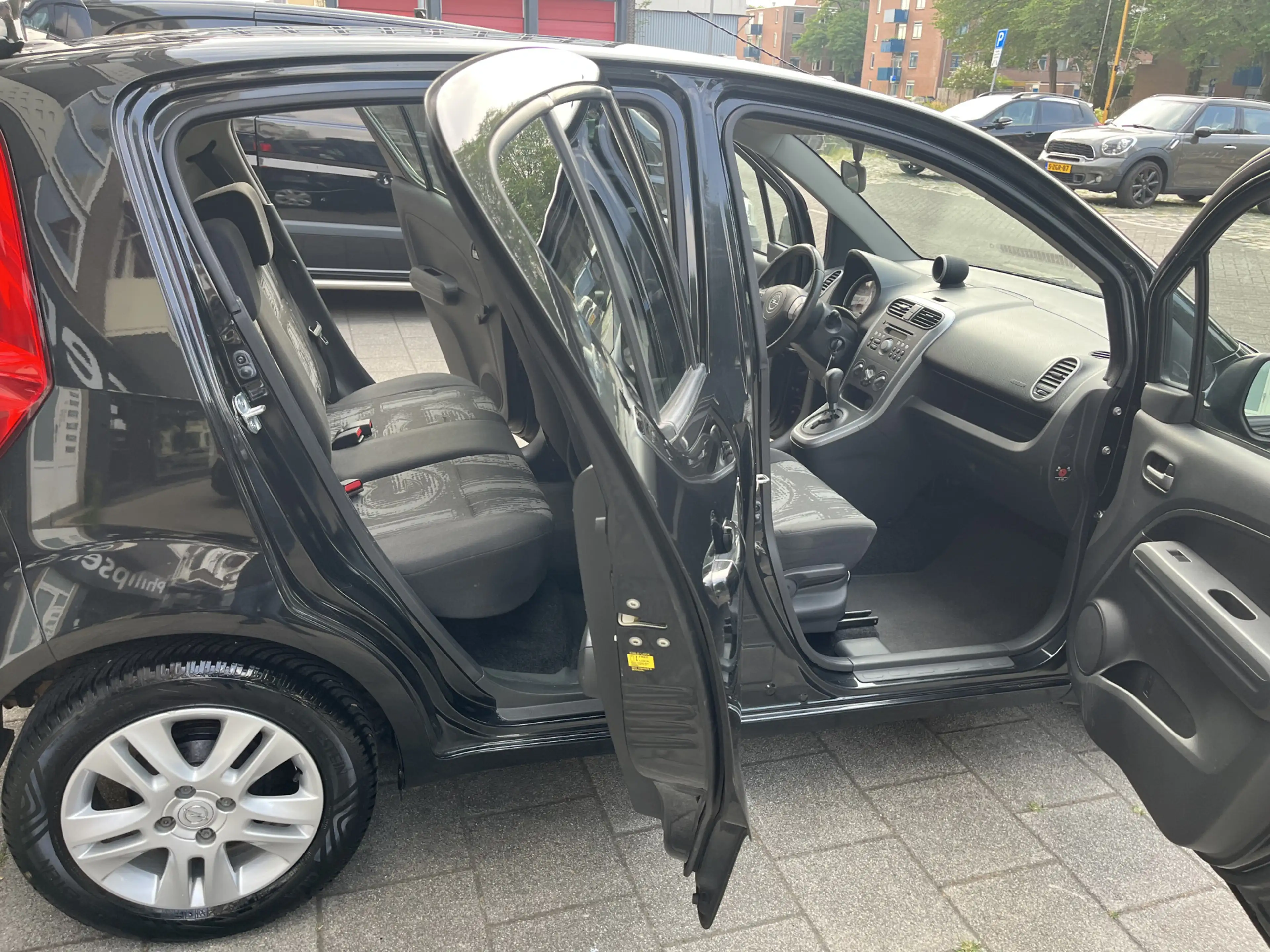 Opel Agila 1.2 Edition Automaat Airco — photo 8