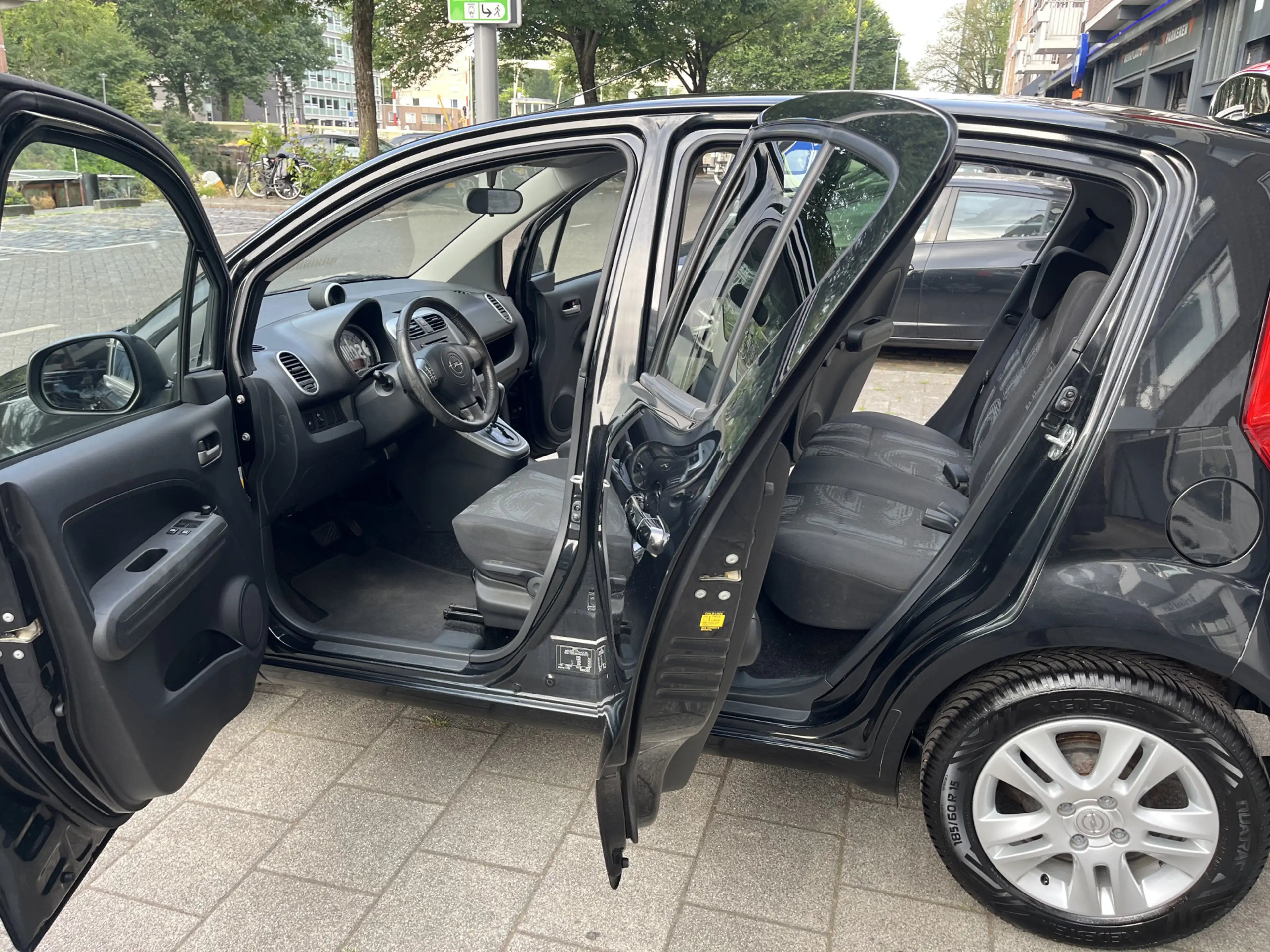 Opel Agila 1.2 Edition Automaat Airco — photo 6
