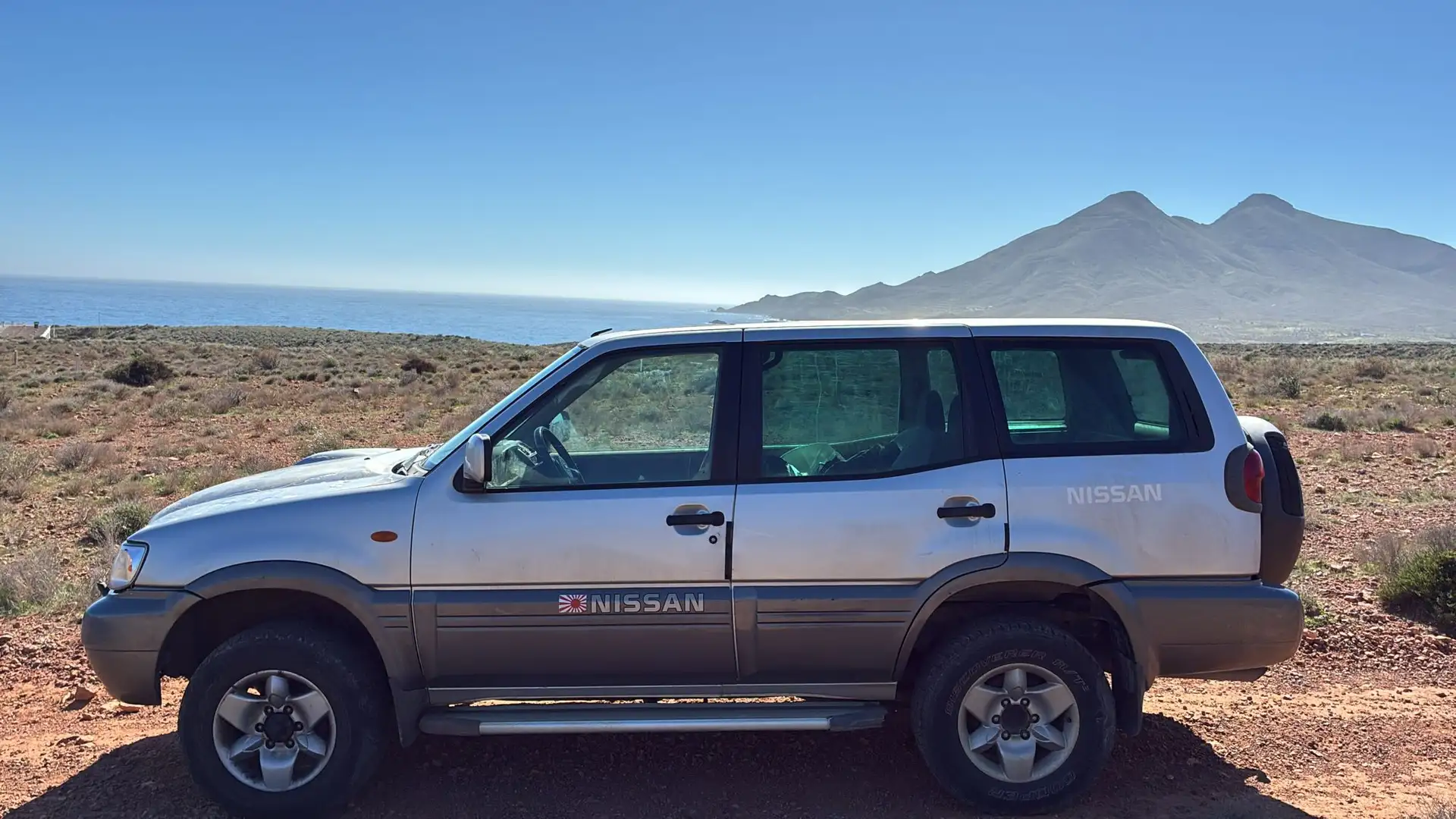 Nissan Terrano Terrano 3.0DI Sport Sport Plateado - 1