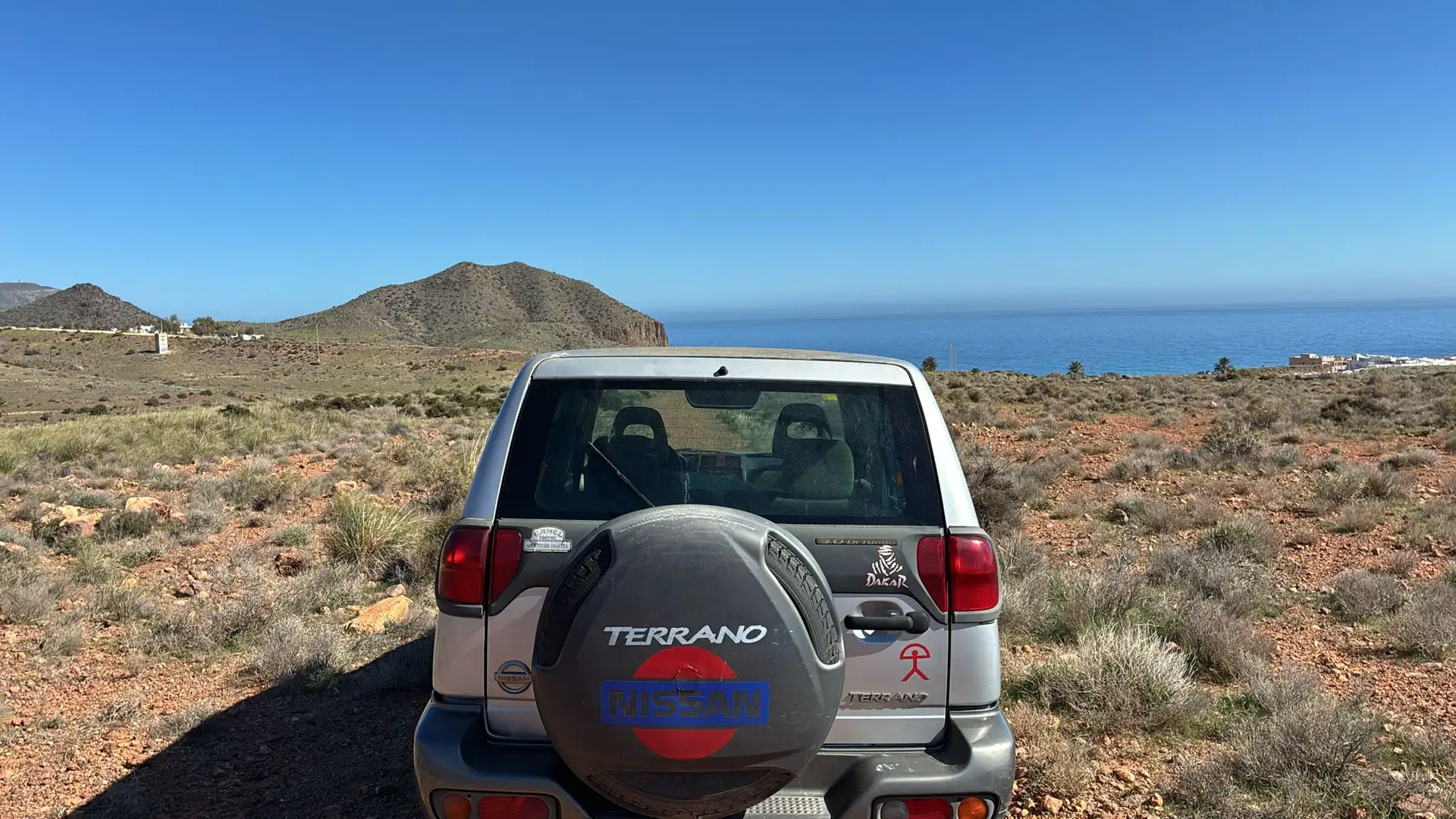 Nissan Terrano Terrano 3.0DI Sport Sport Plateado - 2