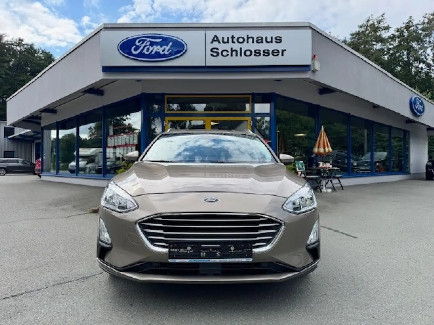 Ford Focus Focus Turnier 1.0 - Winterpaket, PDC+Kamera, Klima Grau - 2