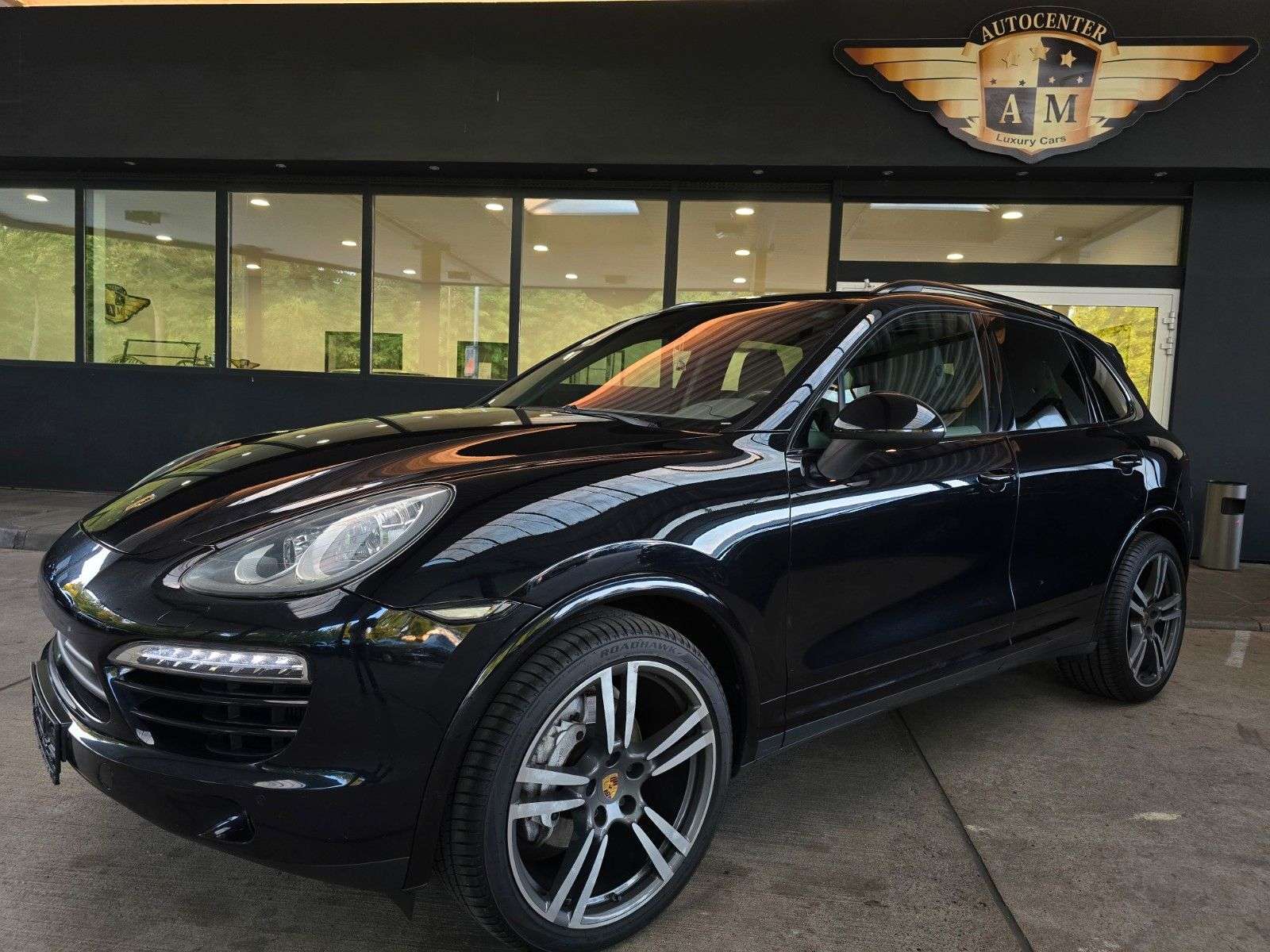 Second hand Porsche Cayenne 