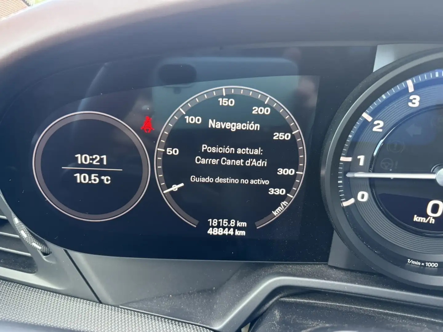 Porsche 992 Carrera 4S Coupé PDK Grün - 2