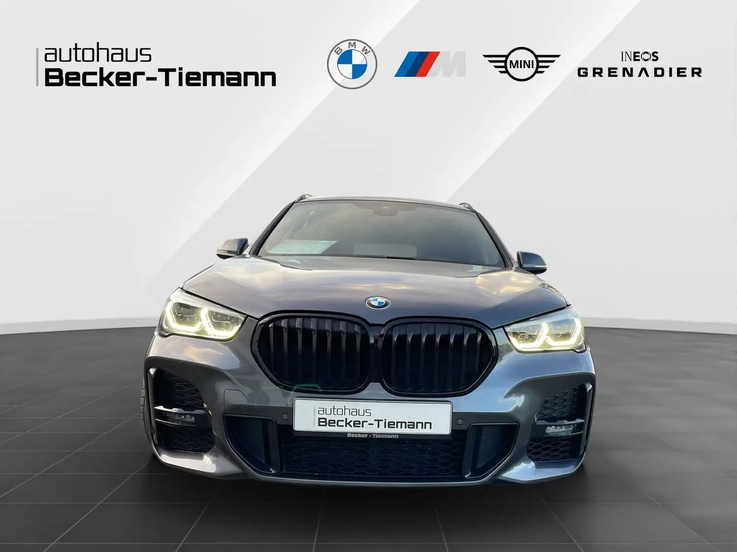 BMW X1 xDrive20i *AUT.*M SPORT*AD.LED*AHK*KEYLESS*NAVI.PL Gris - 2