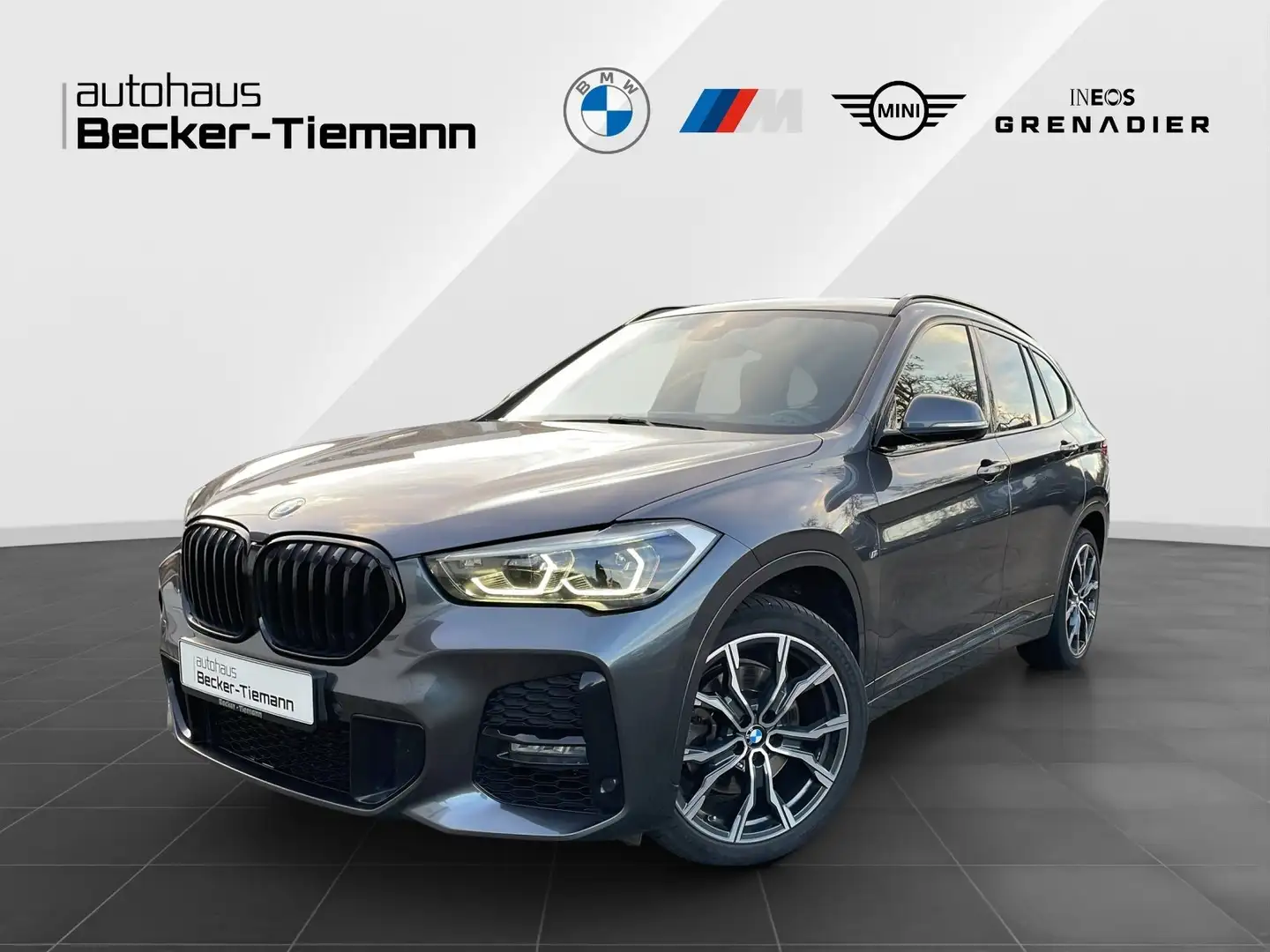 BMW X1 xDrive20i *AUT.*M SPORT*AD.LED*AHK*KEYLESS*NAVI.PL Gris - 1