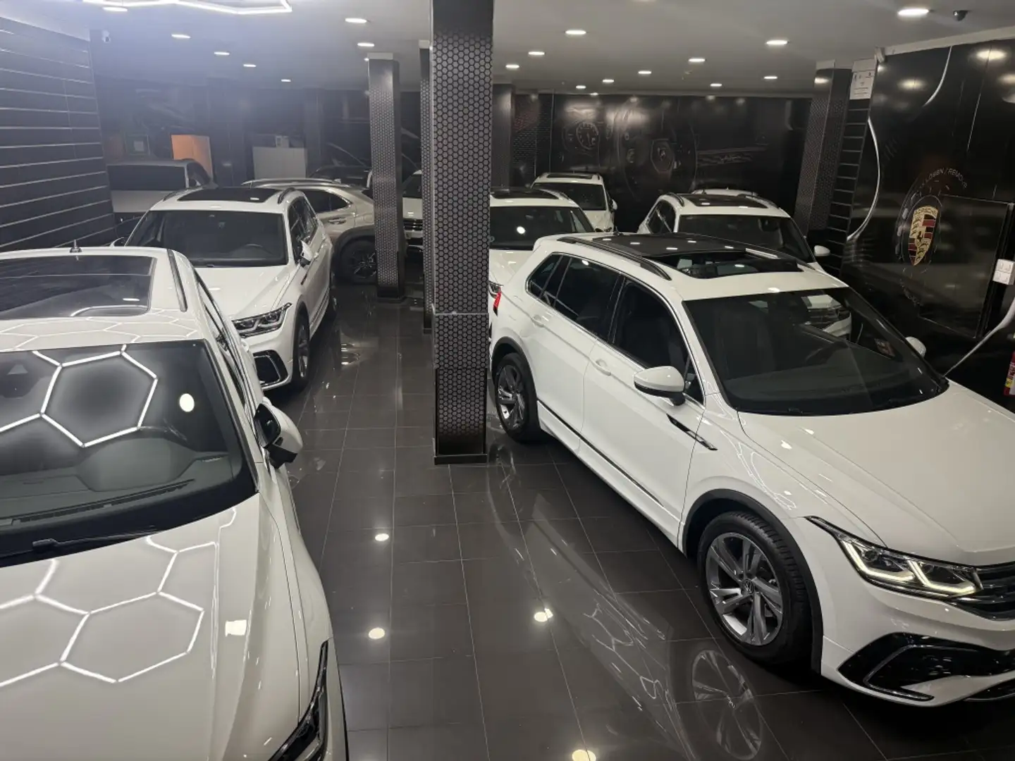 Volkswagen Tiguan 2.0TDI R-Line DSG 110kW Blanco - 1