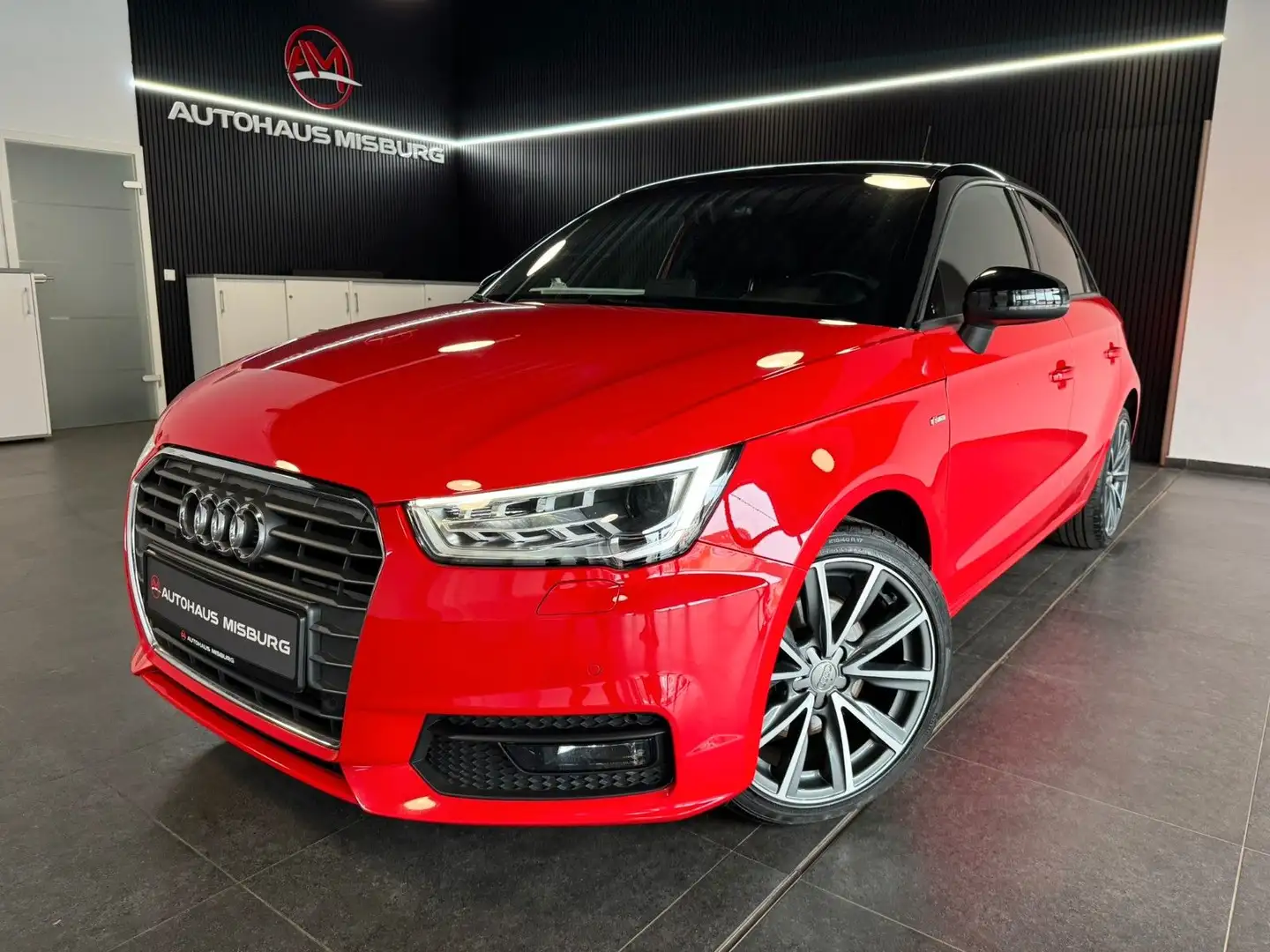 Audi A1 Audi A1 Sportback S-Line -Plus 1,4 TFSI S-tronic Rosso - 1