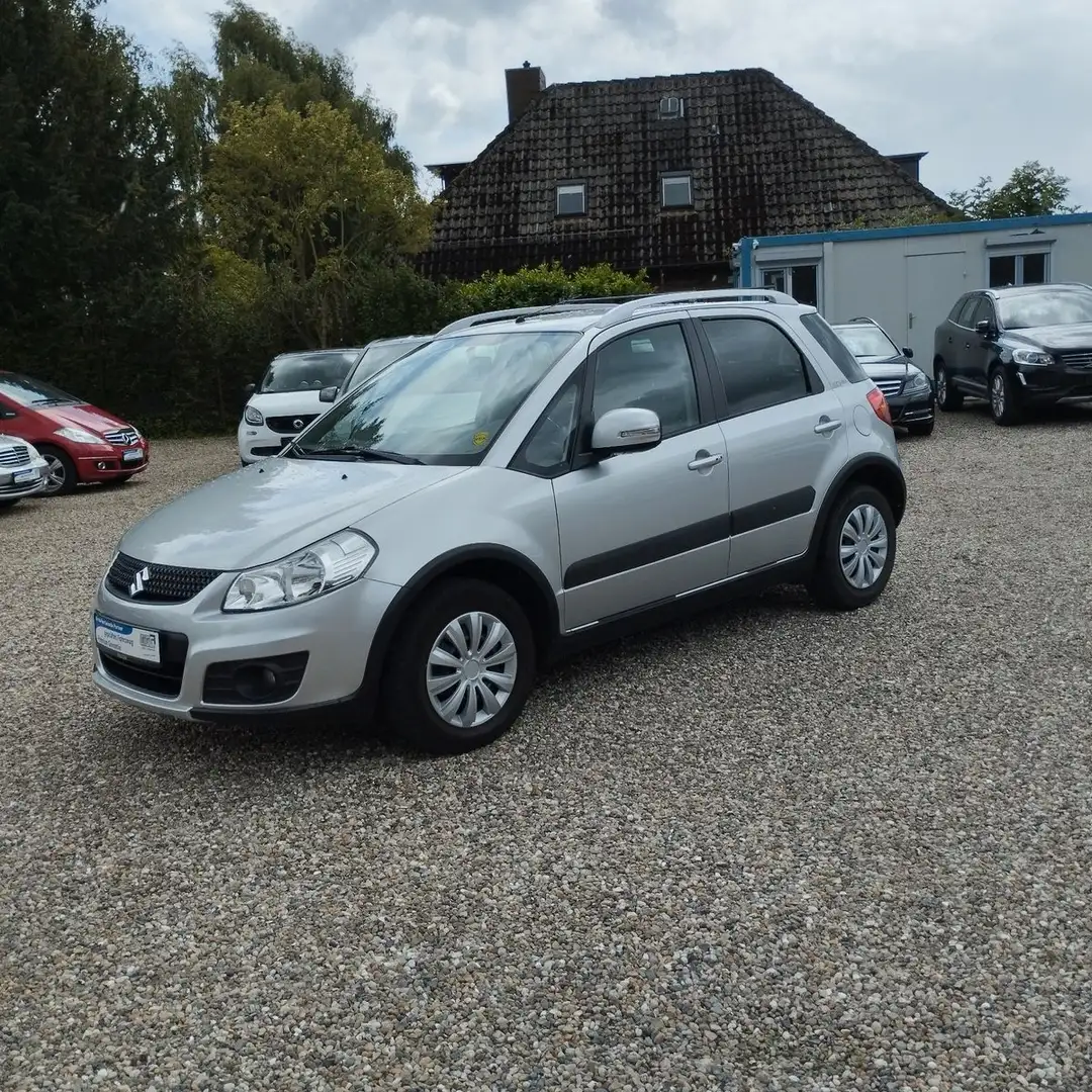 Suzuki SX4 Classic 1.6VV Style Automatik.Klima.Navi.SHZ Argent - 2