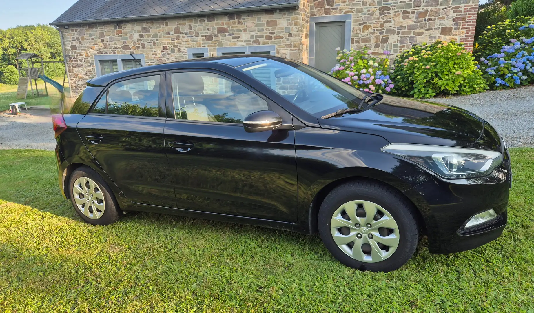 Hyundai i20 1.2i Pop Noir - 2