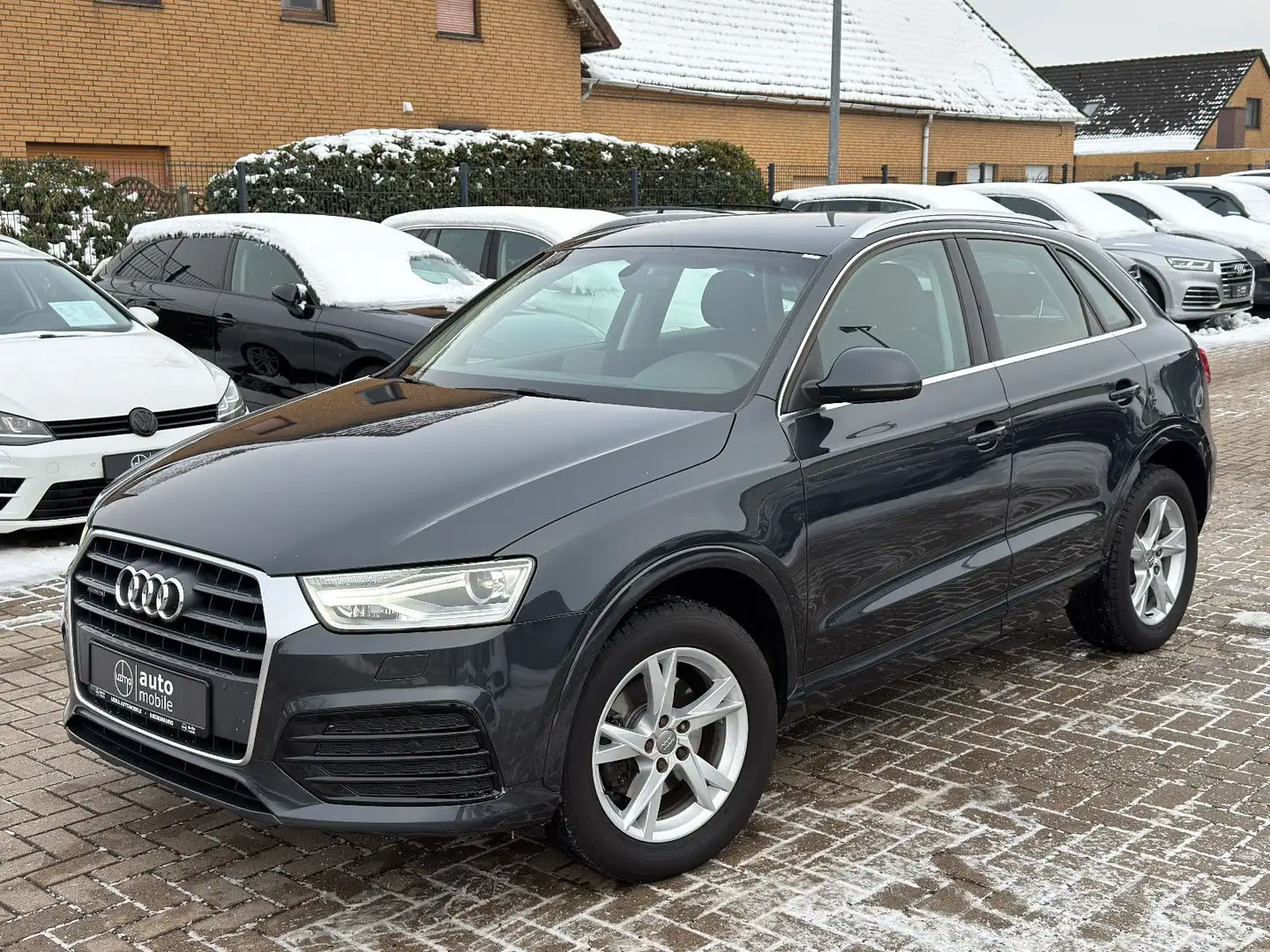 Audi Q3 2.0 TDI Quattro, Aut., Scheckh., Bremsen neu Gris - 1
