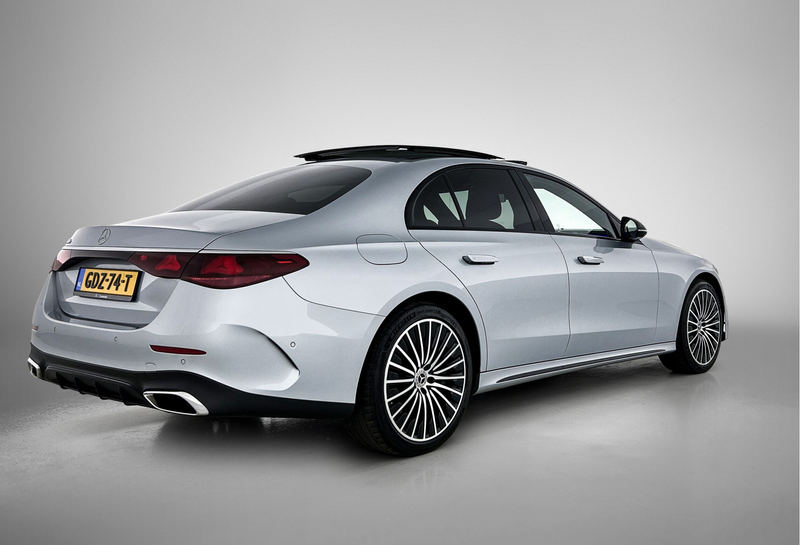 Mercedes-Benz E 300 e AMG Line | Panoramadak | 360° camera | Burmester — photo 2